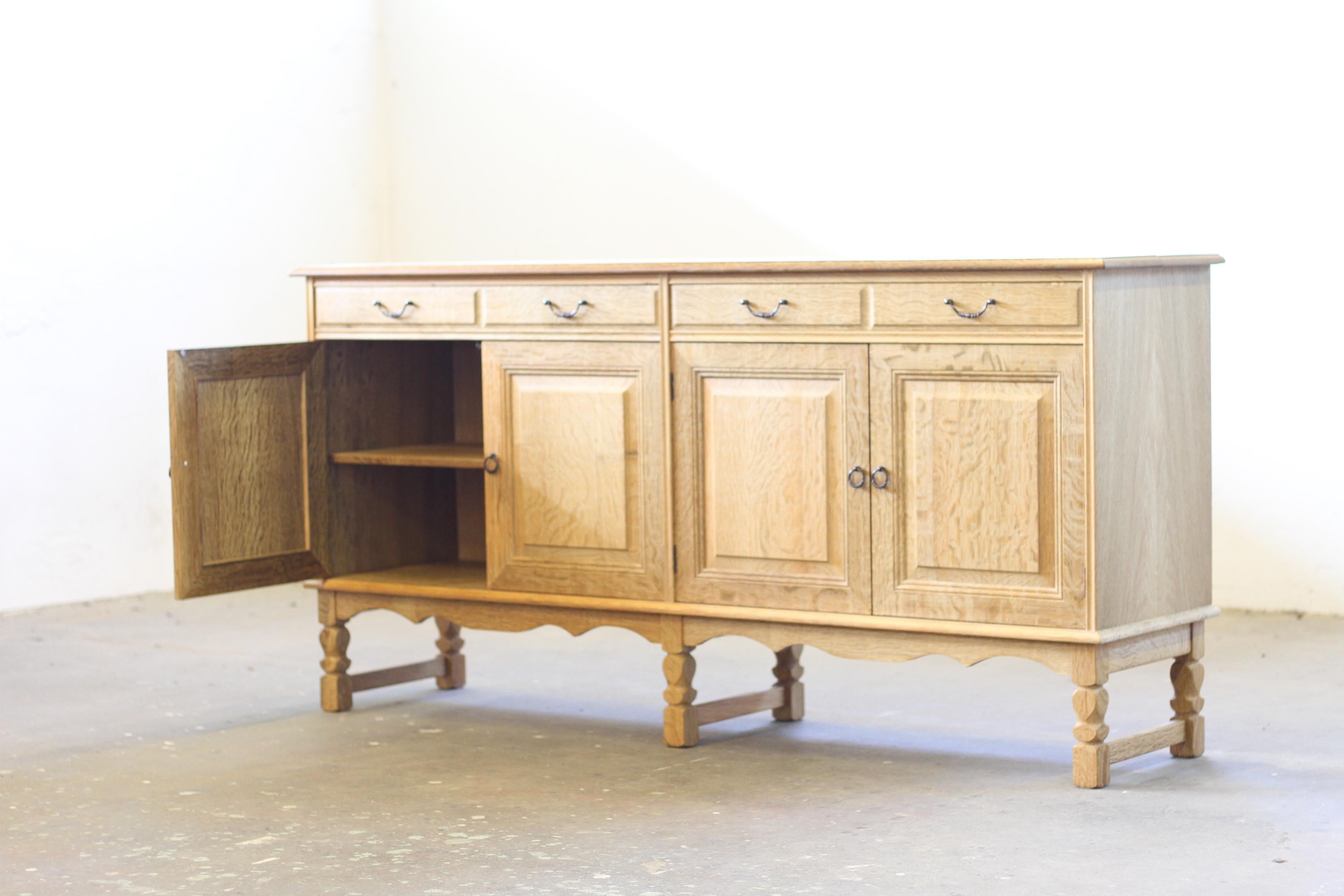 Danish Modern Low sideboard in Light Oak, 1987 Style of Henning Kjærnulf For Sale 9