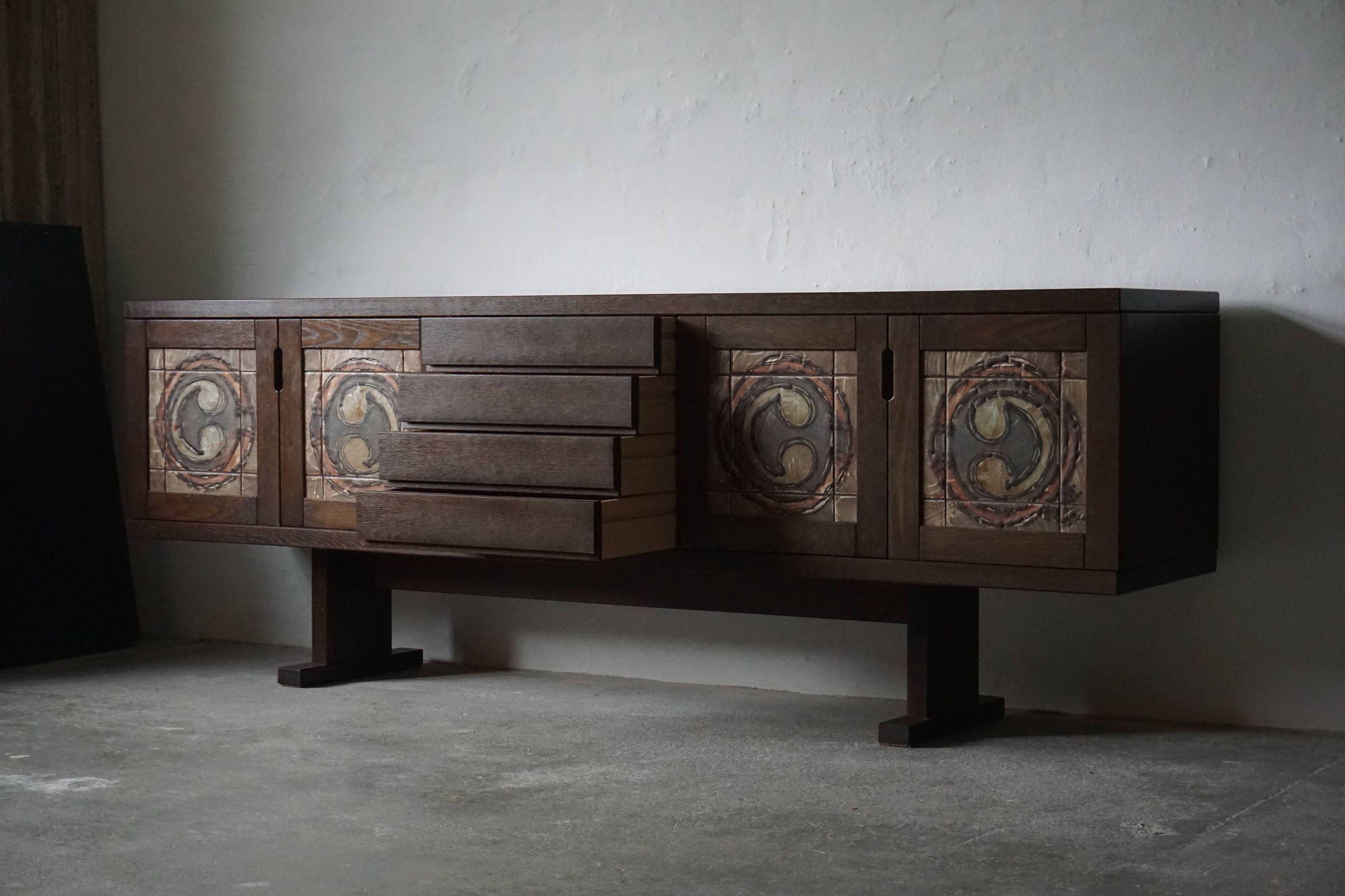 Danish Modern Low Sideboard in Oak and with Ceramic Front, Made by Skovby, 1970s In Good Condition In Odense, DK