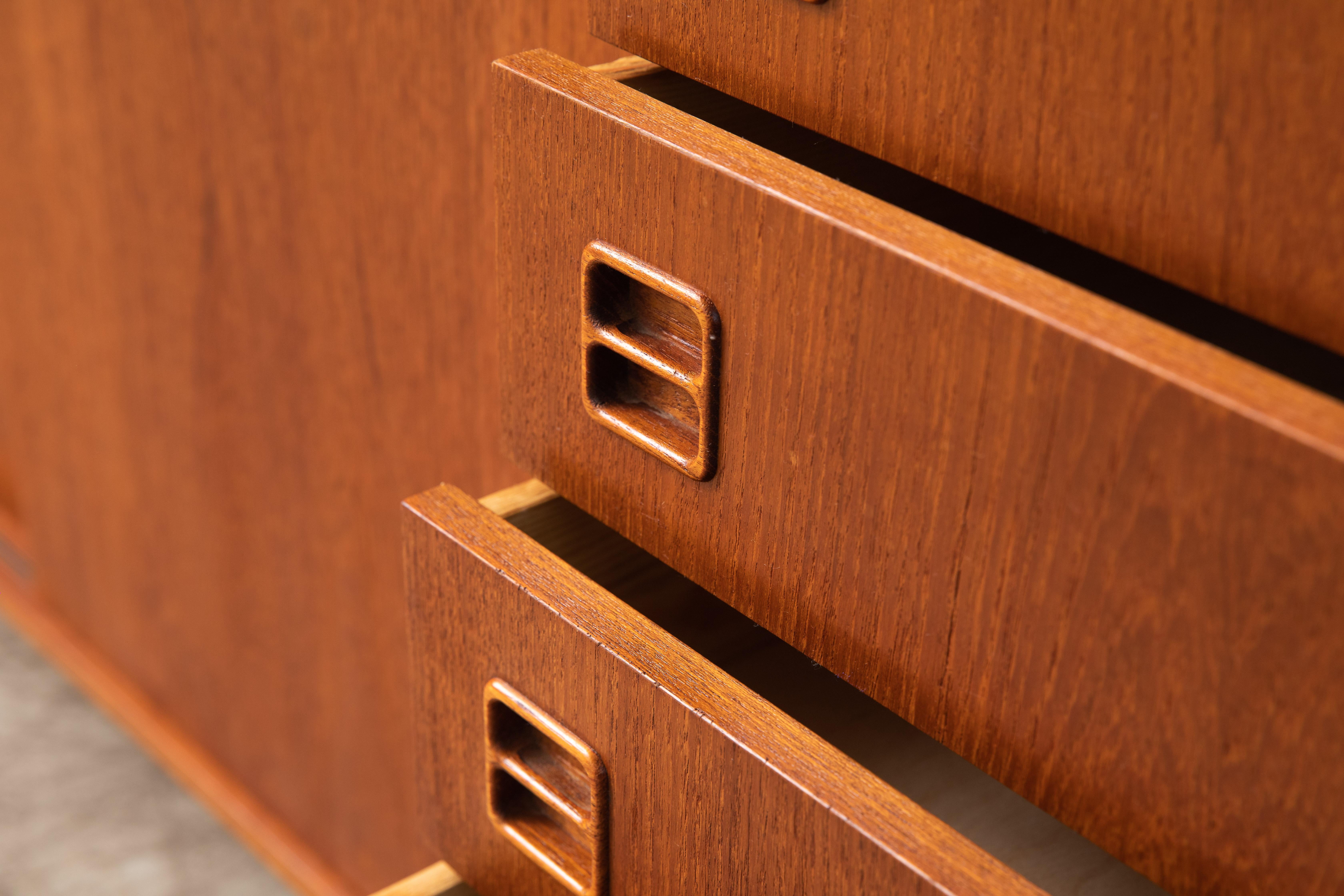 Danish Modern Low Sideboard in Teak, 1960's 3