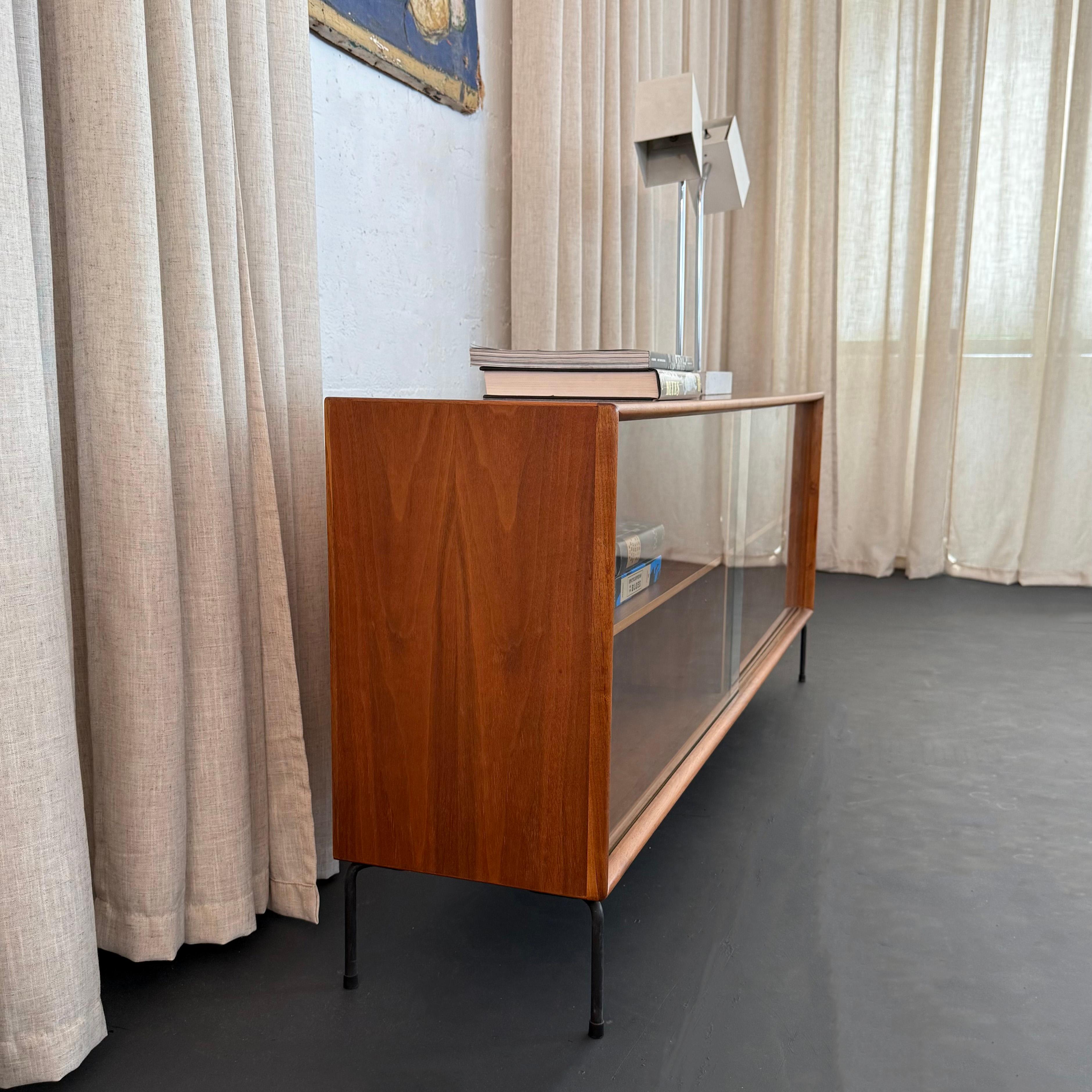 Danish Modern Low Teak Credenza By Axel Christensen For Aco Møbler For Sale 2