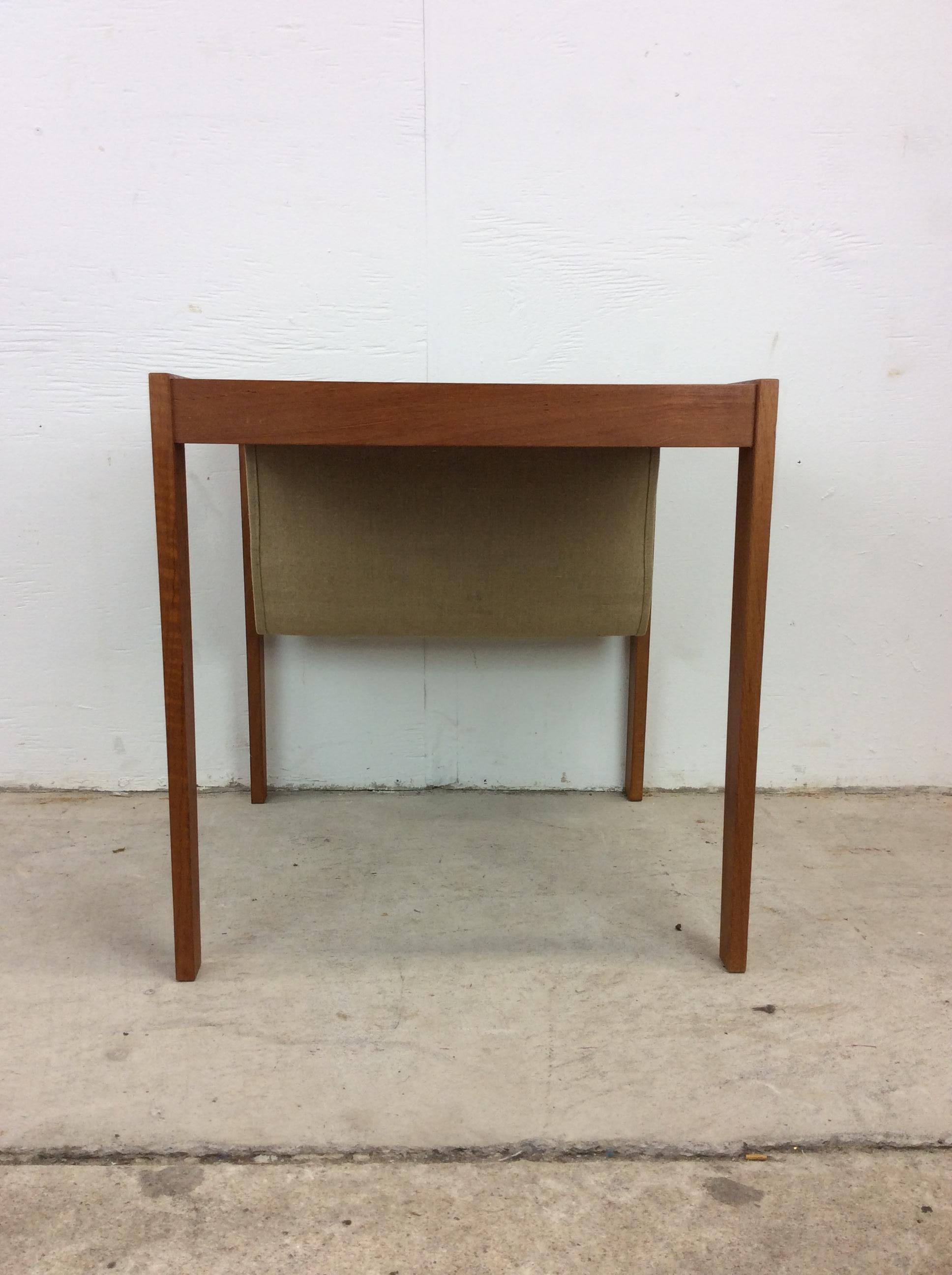 Danish Modern Magazine Table with Canvas Sling For Sale 12