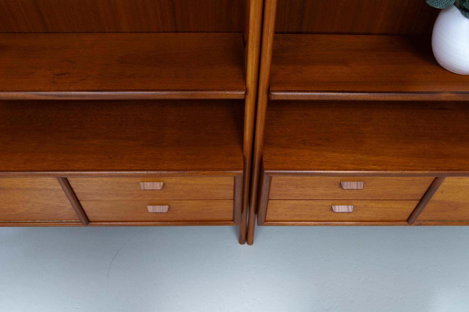 Danish Modern Mahogany Bookcases, 1960s. Set of 2. For Sale 15