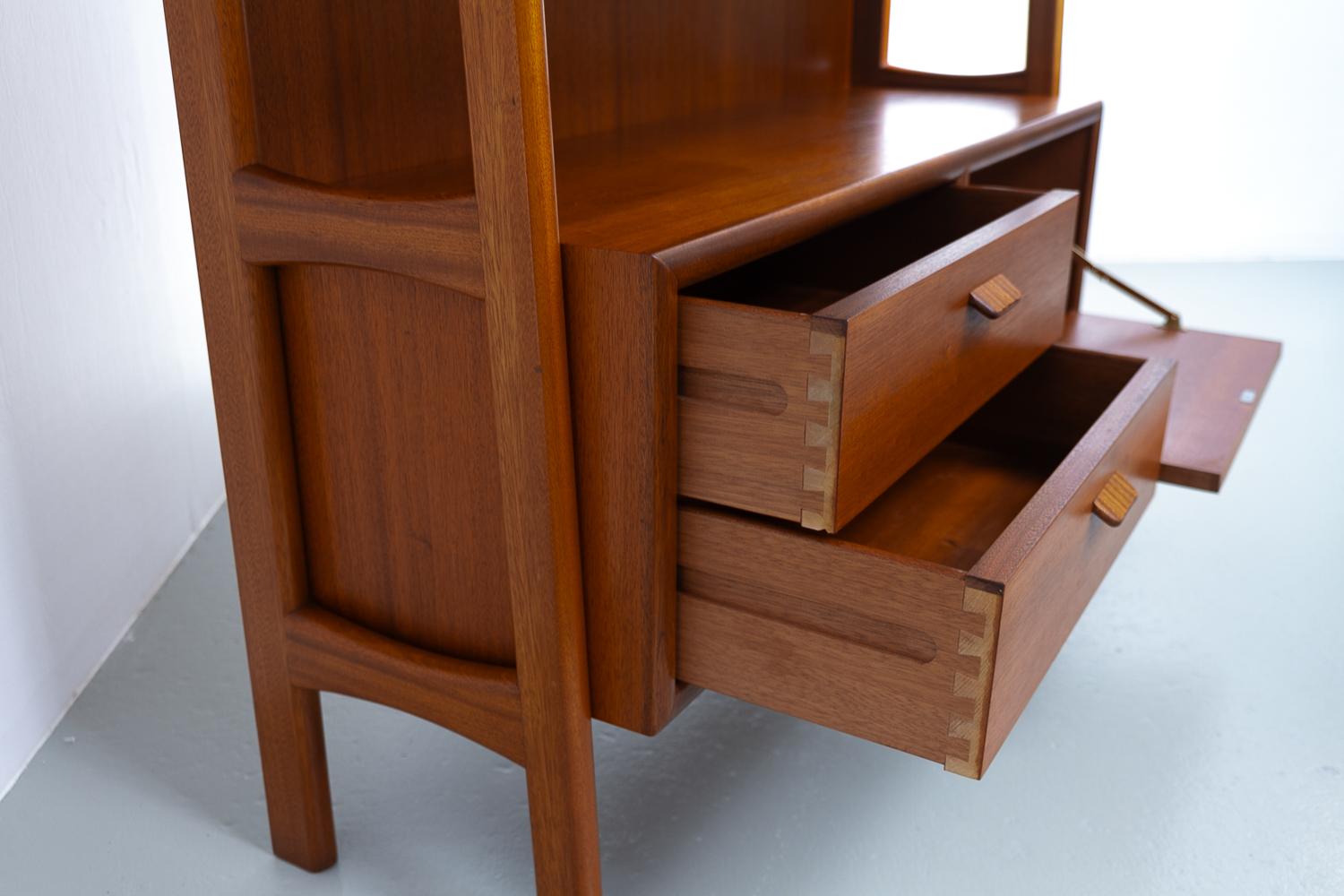 Danish Modern Mahogany Bookcases, 1960s. Set of 2. For Sale 2