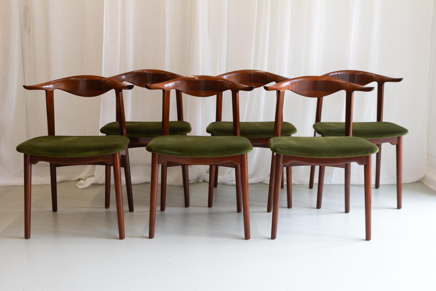 Sedie moderne danesi a corno di mucca in mogano, anni '40, set di 6 in vendita 8