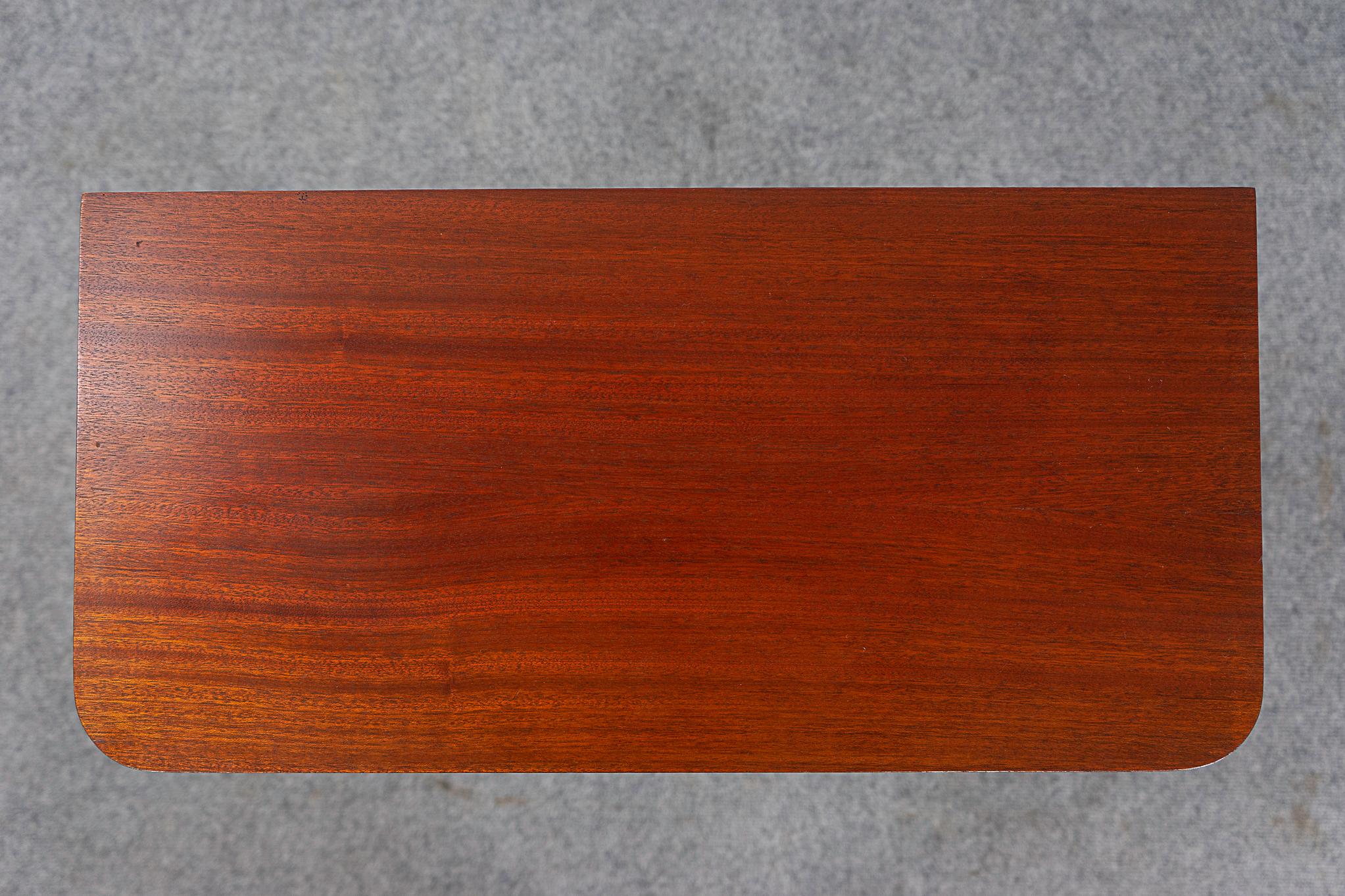 Danish Modern Mahogany Side Table In Good Condition For Sale In VANCOUVER, CA