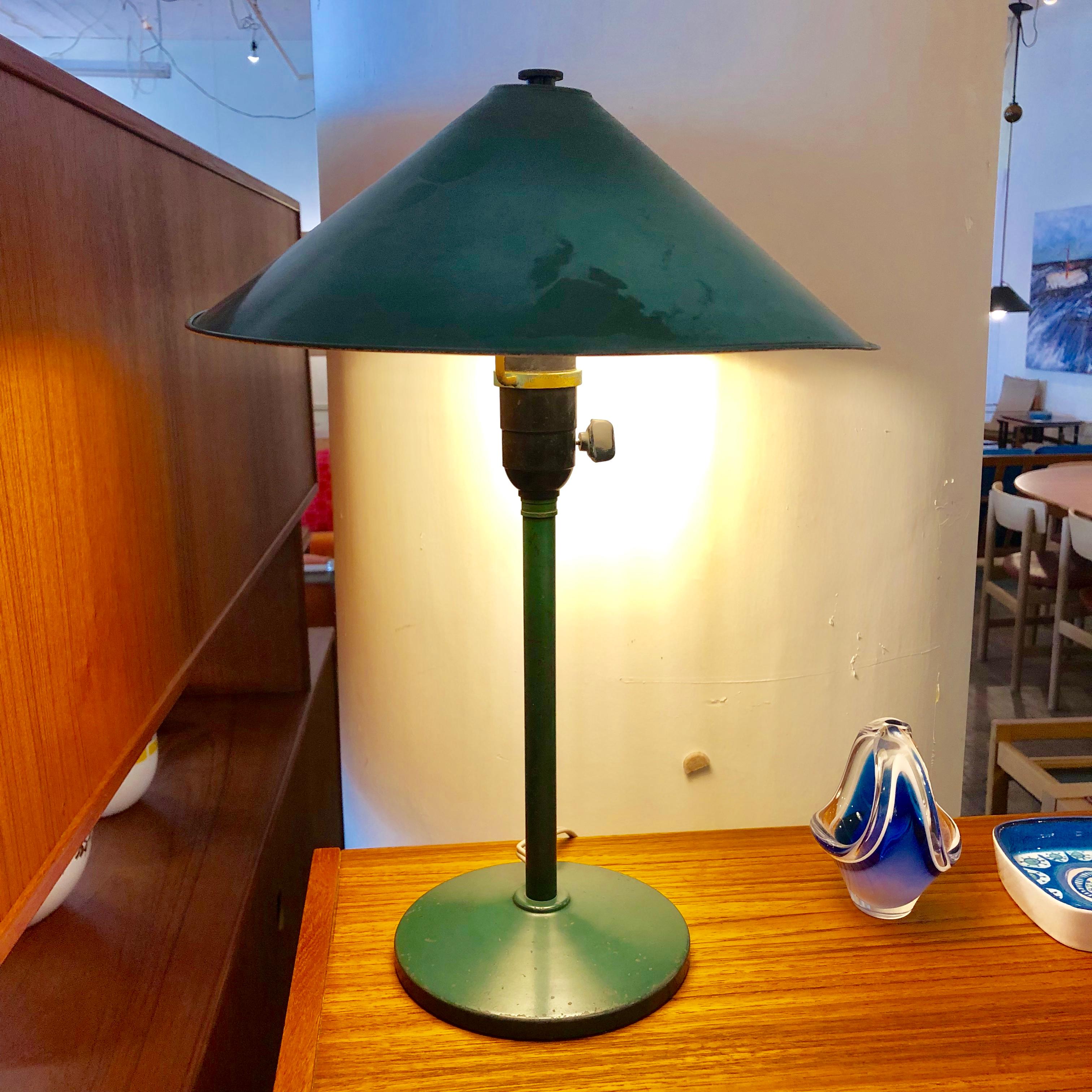 Scandinavian Modern Danish Modern Metal Table Lamp