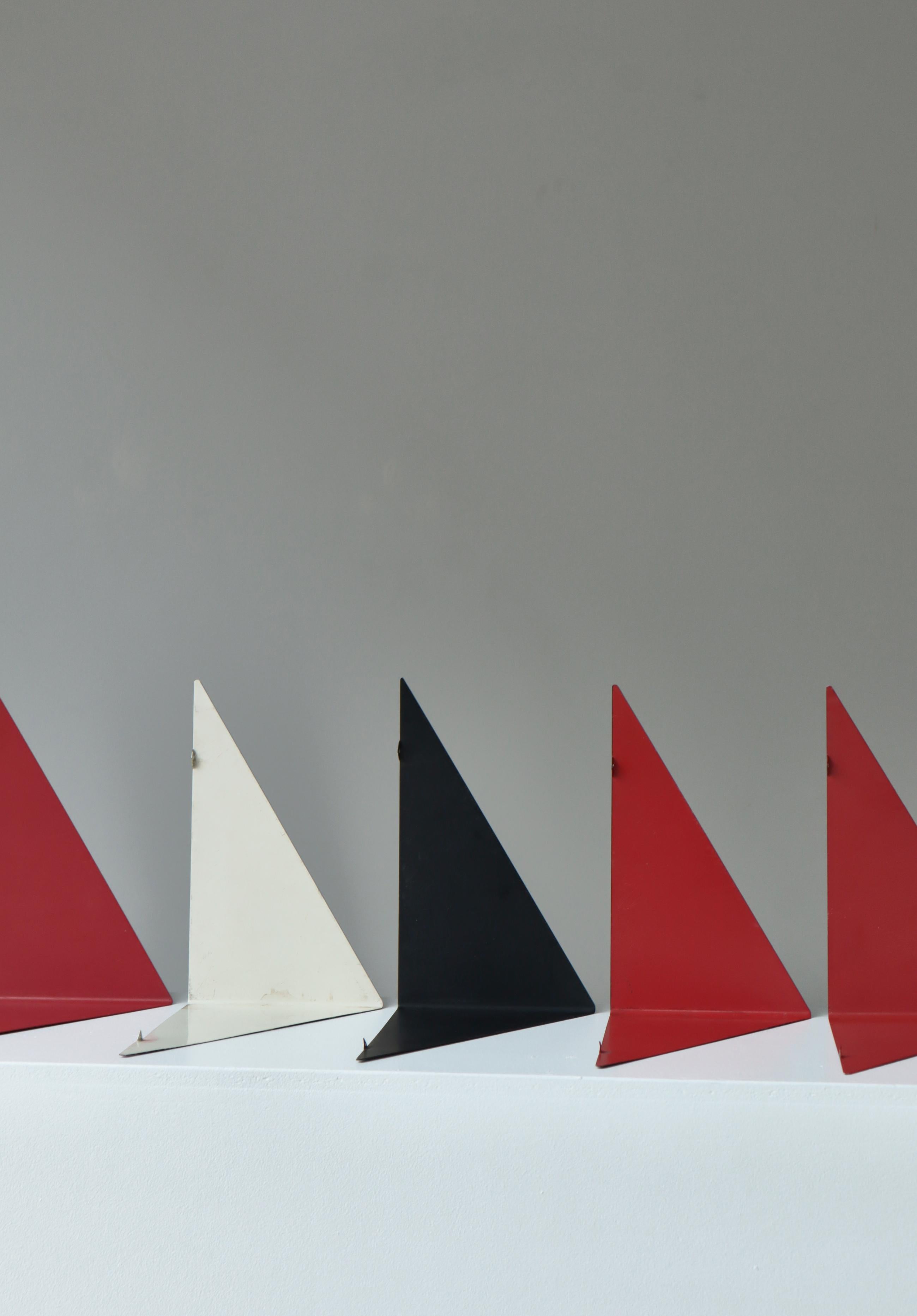Danish Modern Metal Wall Shelves by Poul Cadovius, Denmark, 1950s en venta 4