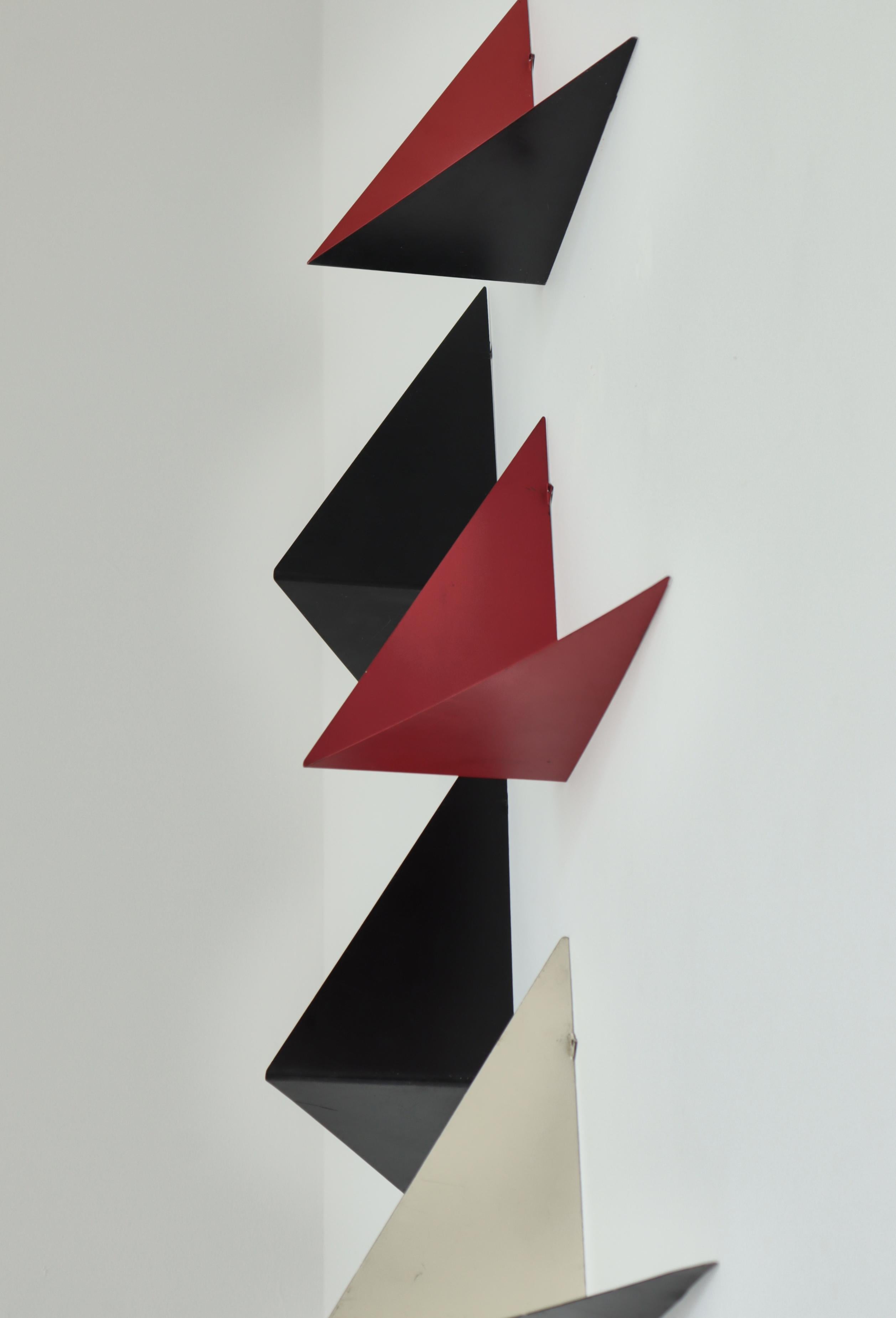 Cool set of 5 metal wall shelves model 