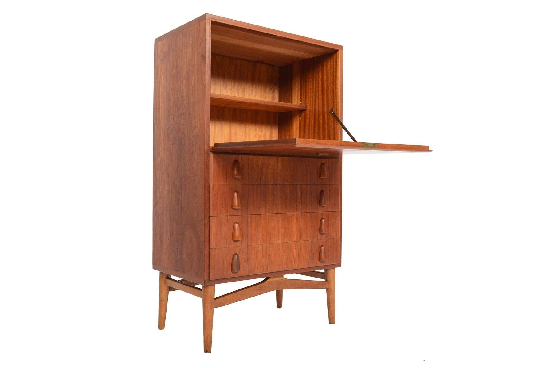 20th Century Danish Modern Midcentury Dry Bar Dresser Cabinet in Teak