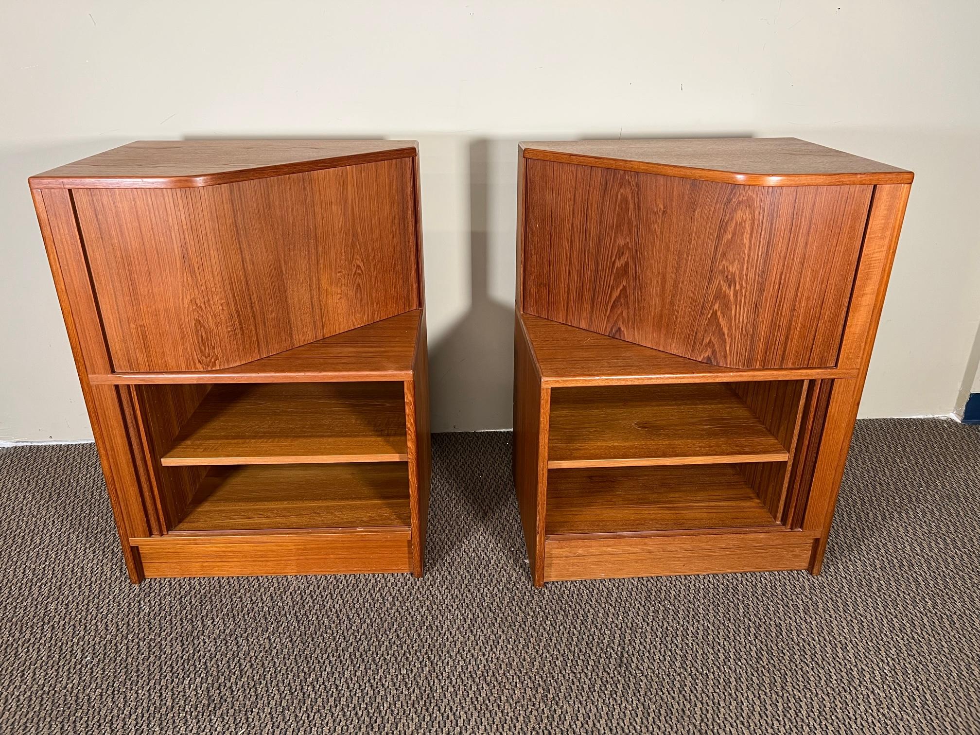Mid-Century Modern Danish Modern Midcentury Teak Nightstands Bedside Tables by Hundevad