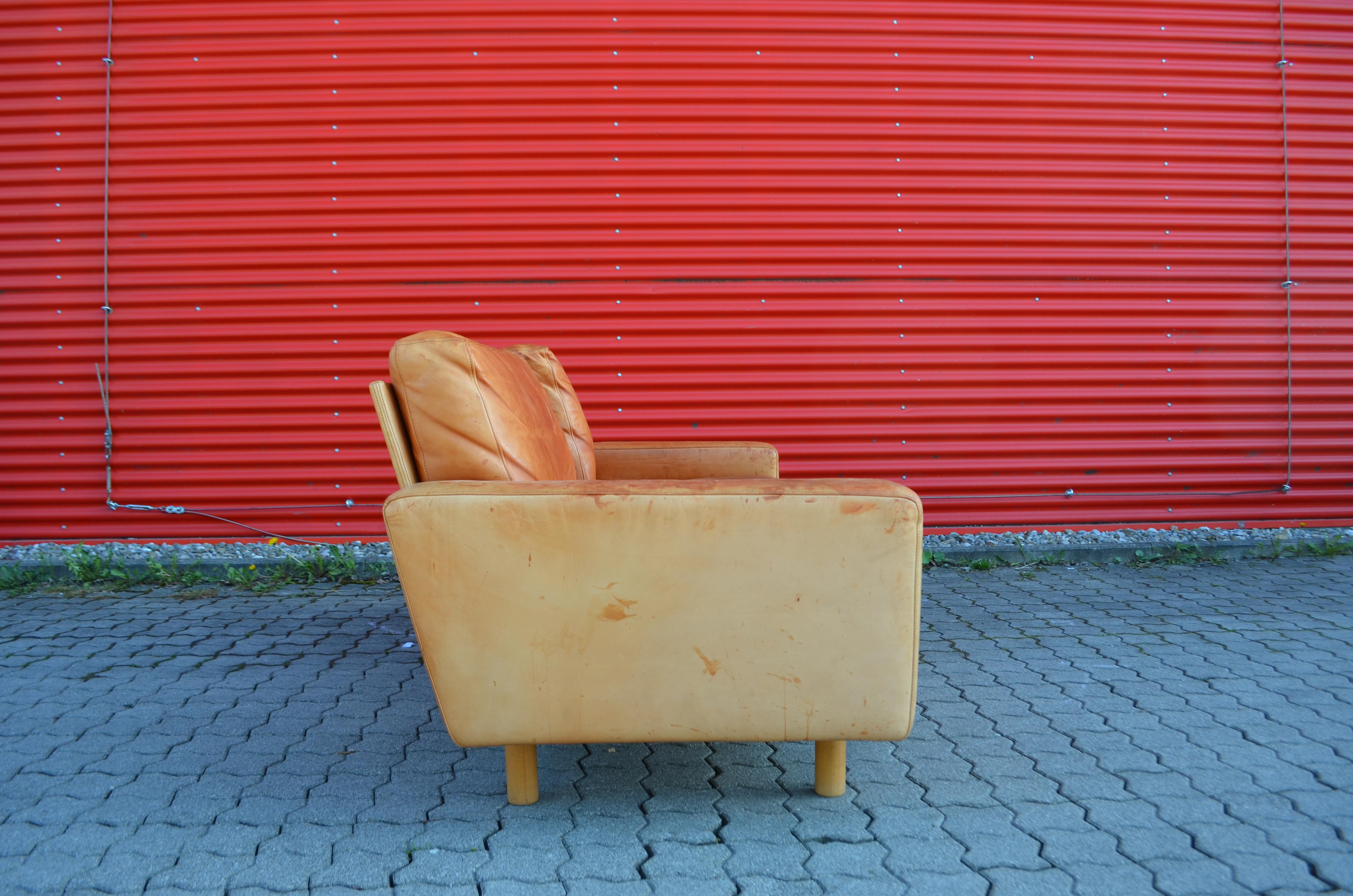 Danish Modern Mid Century Vintage Cognac Leather Sofa For Sale 11