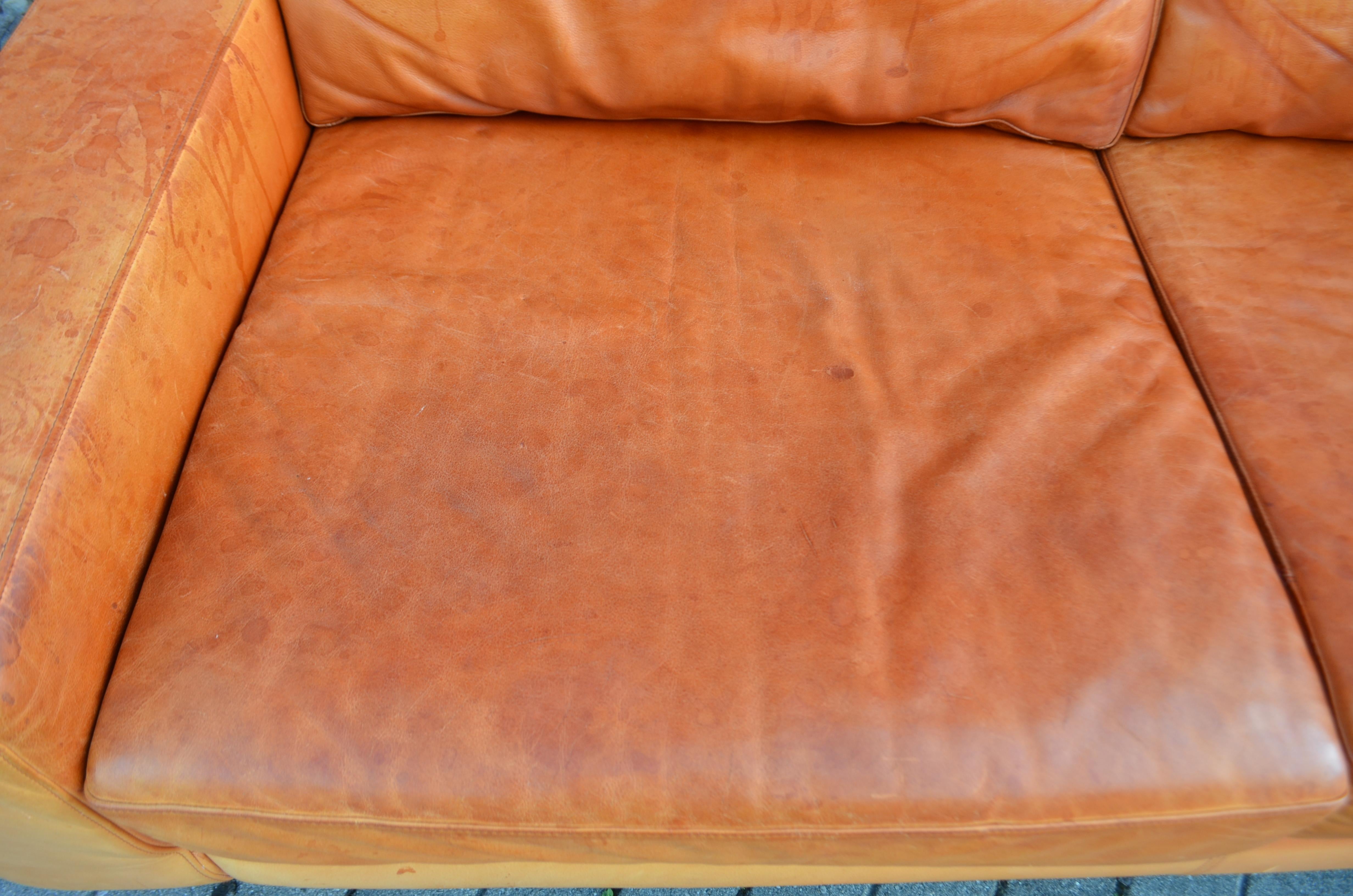Dänisch Modern Mid Century Vintage Cognac Leder Sofa im Angebot 3