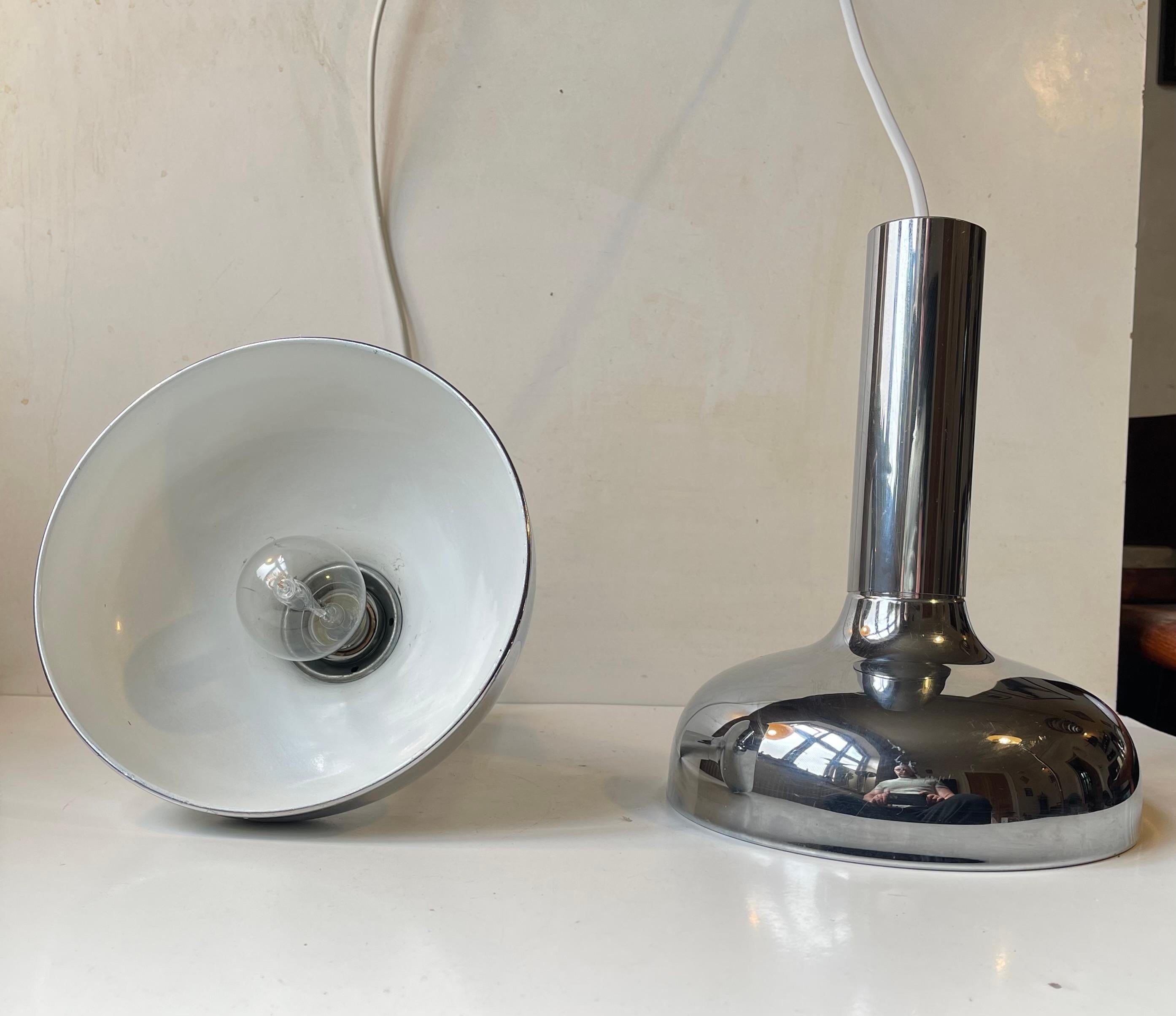 Lampade a sospensione moderne danesi con specchio e cromo di Frank Bentler, anni '70 In condizioni buone in vendita a Esbjerg, DK