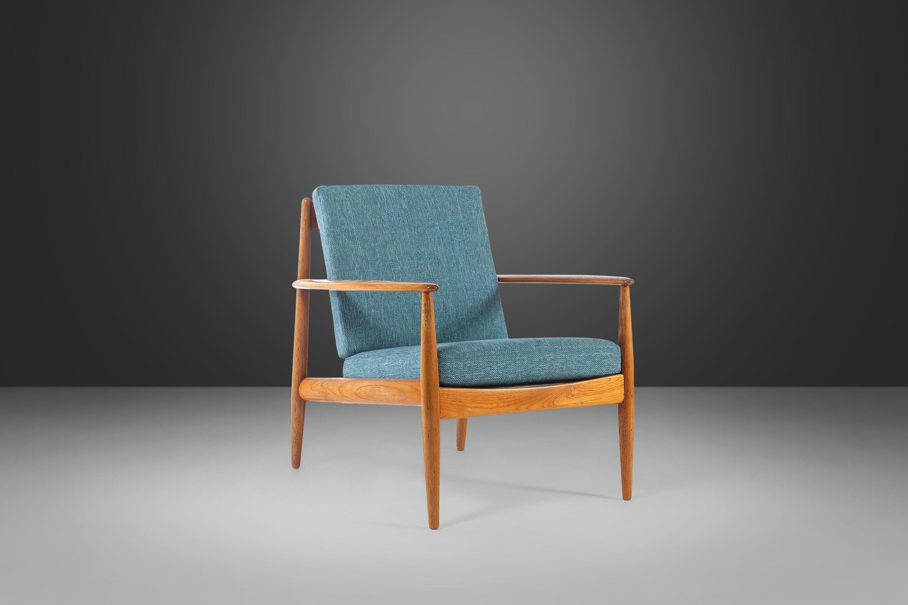 Mid-Century Modern Model 118 Chair by Grete Jalk for France and Sons with Ottoman, Denmark, 1960s For Sale