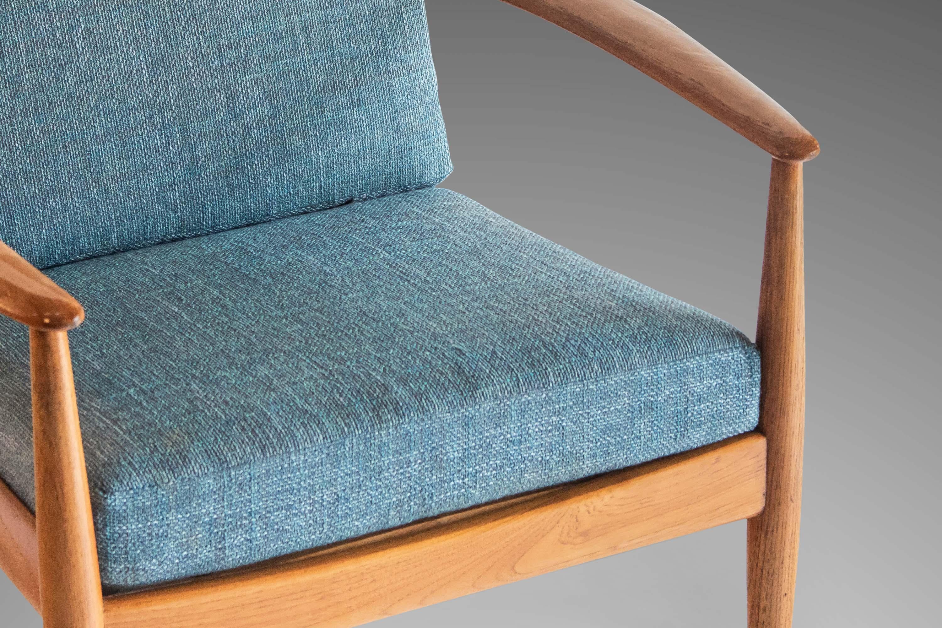 Mid-20th Century Model 118 Chair by Grete Jalk for France and Sons with Ottoman, Denmark, 1960s For Sale