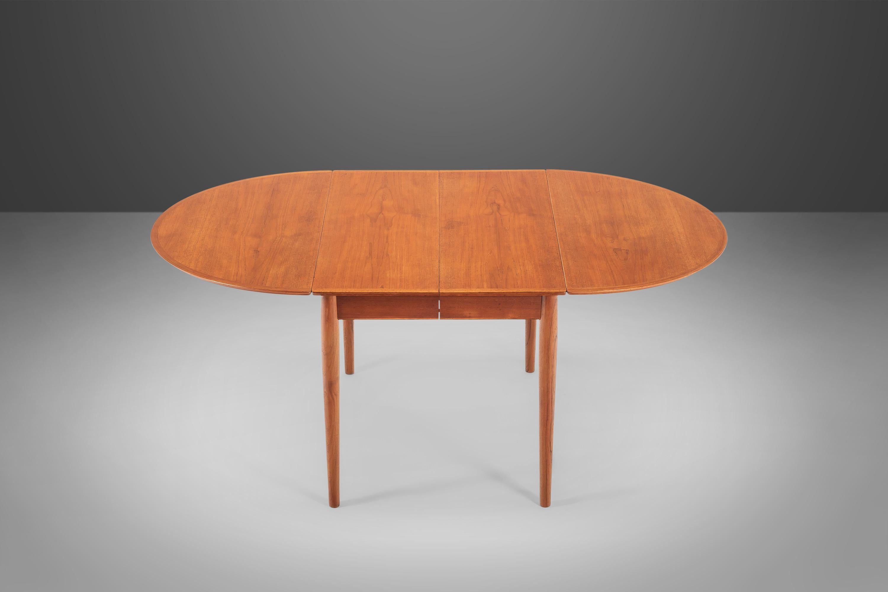 Langer ausziehbarer Esstisch aus Teakholz Modell 227 von Arne Vodder für Sibast, ca. 1960er Jahre (Dänisch) im Angebot