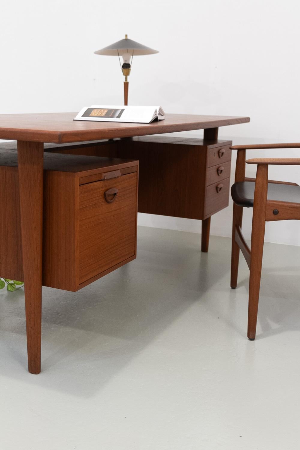 Danish Modern Model 58 Long Teak Desk by Kai Kristiansen by FM Møbler, 1960s. 13
