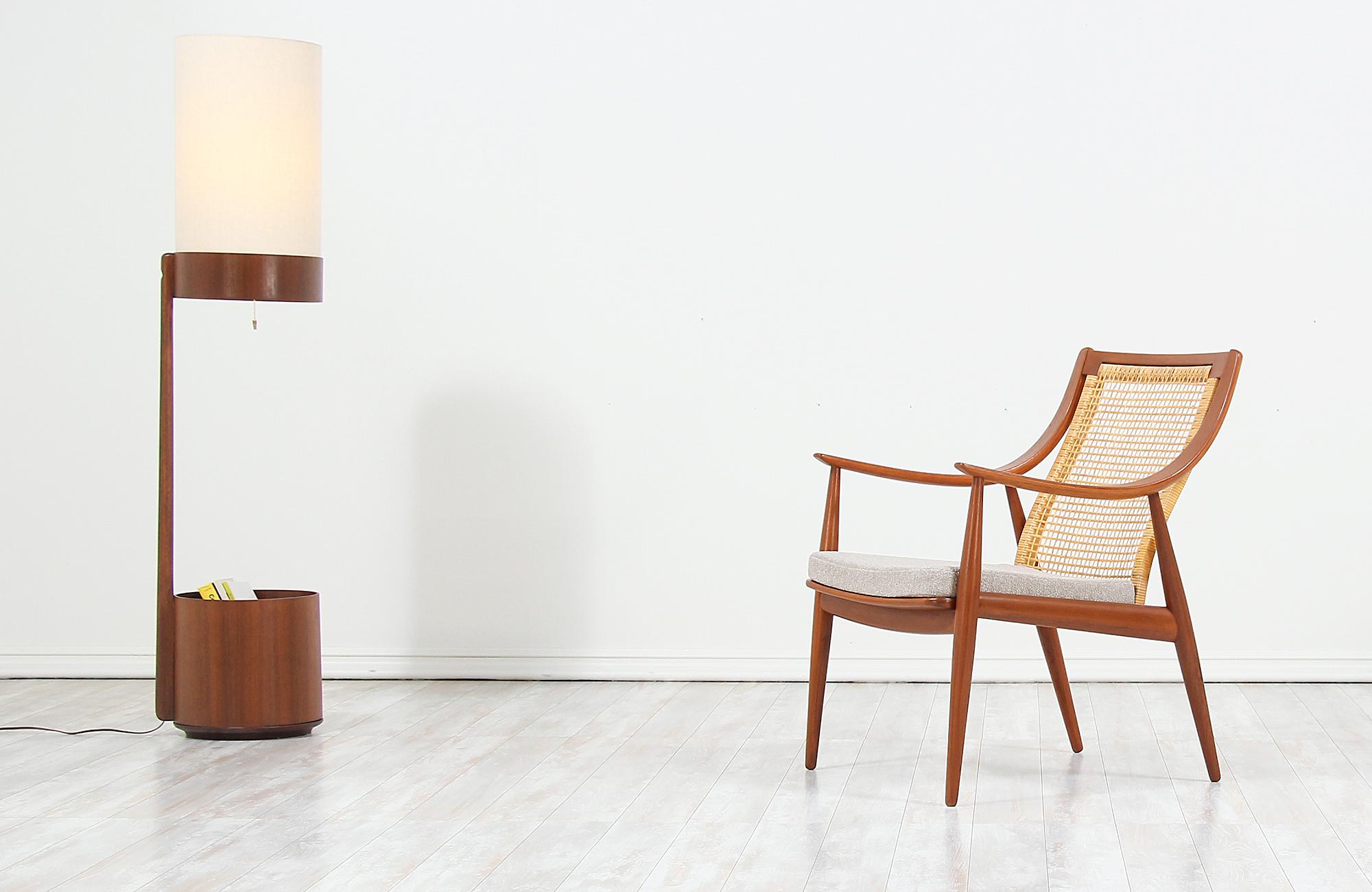 Mid-20th Century Danish Modern Model FD-146 Lounge Chairs by Peter Hvidt & Orla Mølgaard-Nielsen