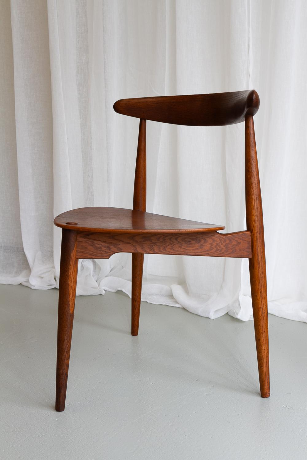 Danish Modern Model FH4103 Chair by Hans J. Wegner. 1950s. For Sale 4