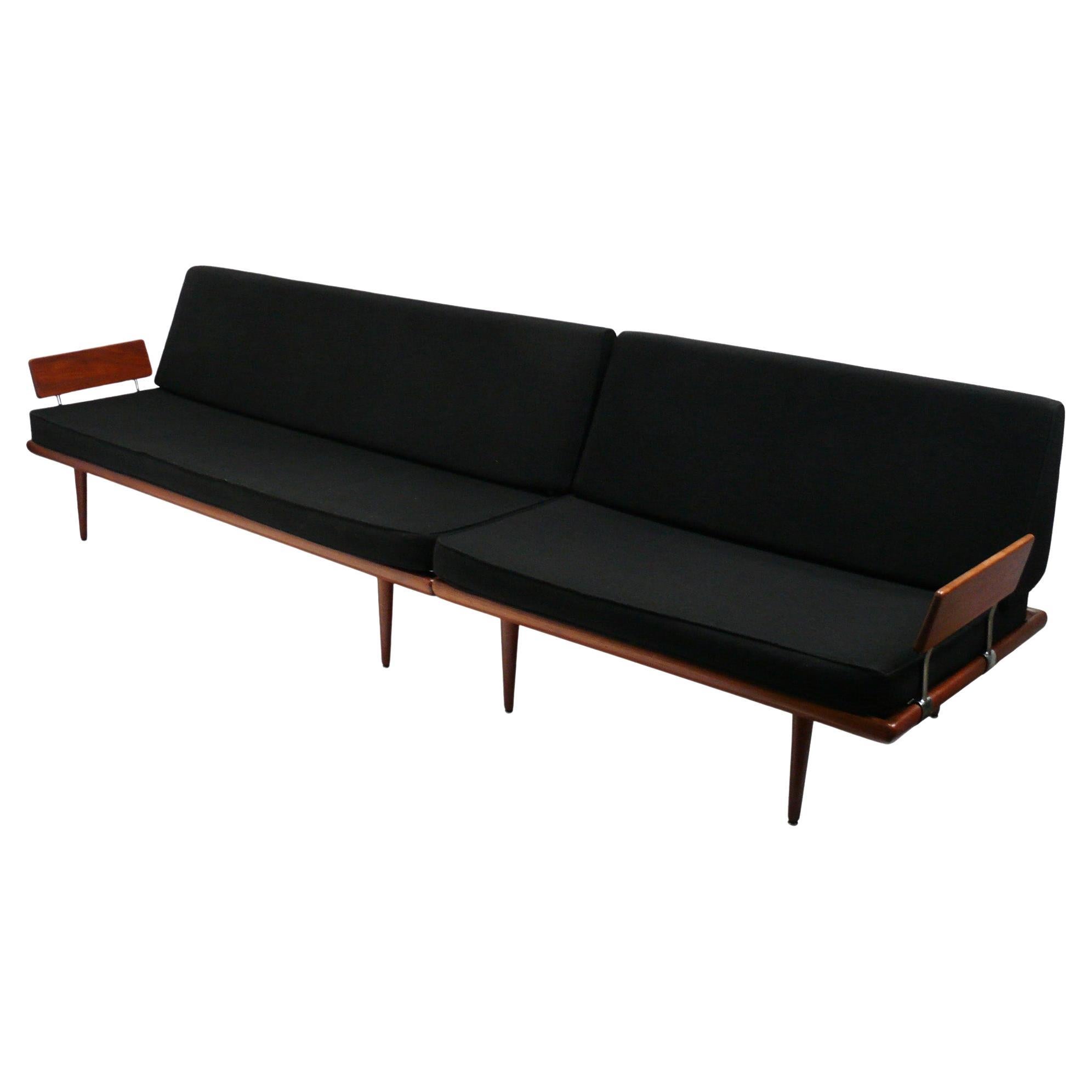 Modulares dänisches modernes Sofa von Peter Hvidt im Angebot
