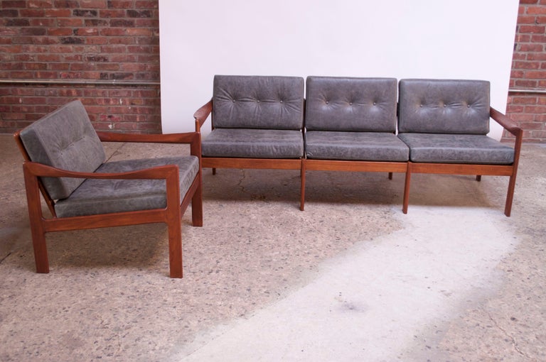 Danish Modern Modular Sofa / Living Room Suite by Illum Wikkelsø at 1stDibs