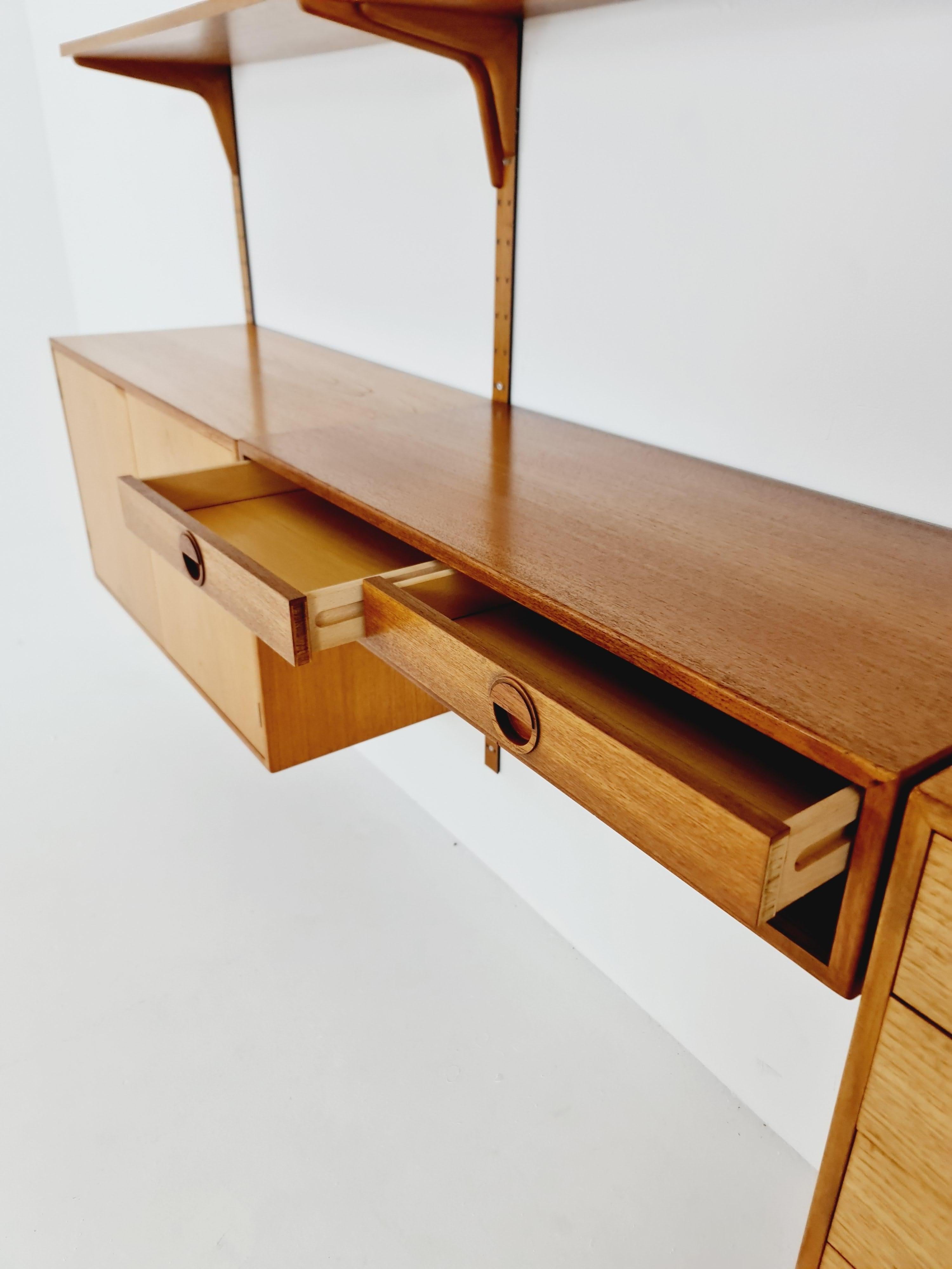 Danish modern modular teak shelving system by Hansen & Guldborg Mobler, Denmark For Sale 4