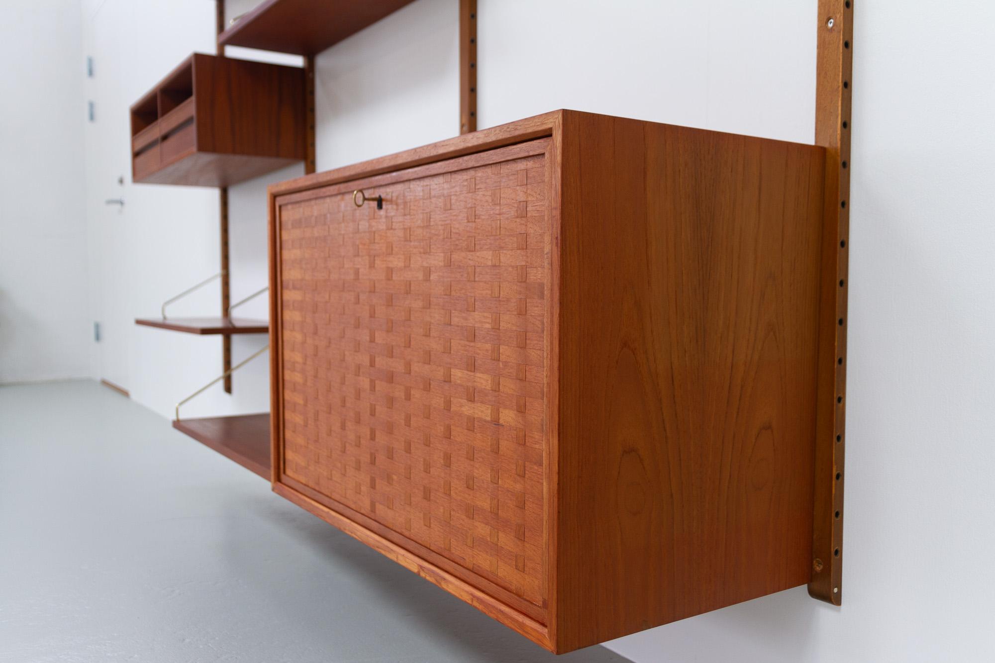 Modularer dänischer Wandschrank aus Teakholz von Poul Cadovius für Cado, 1960er Jahre 5