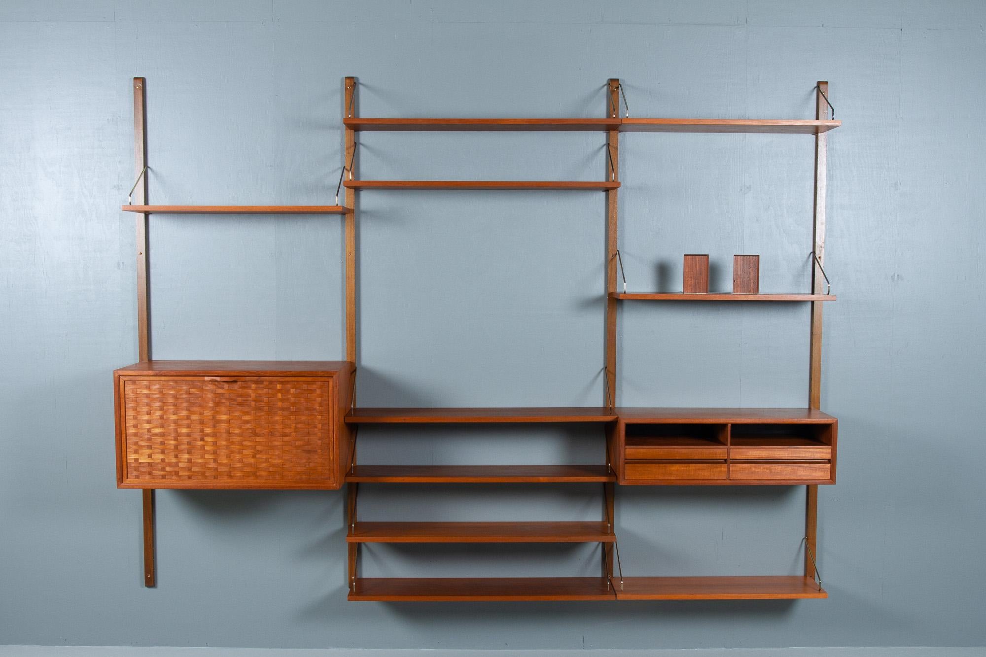 Danish Modern Modular Teak Wall Unit by Poul Cadovius for Cado, 1960s 7