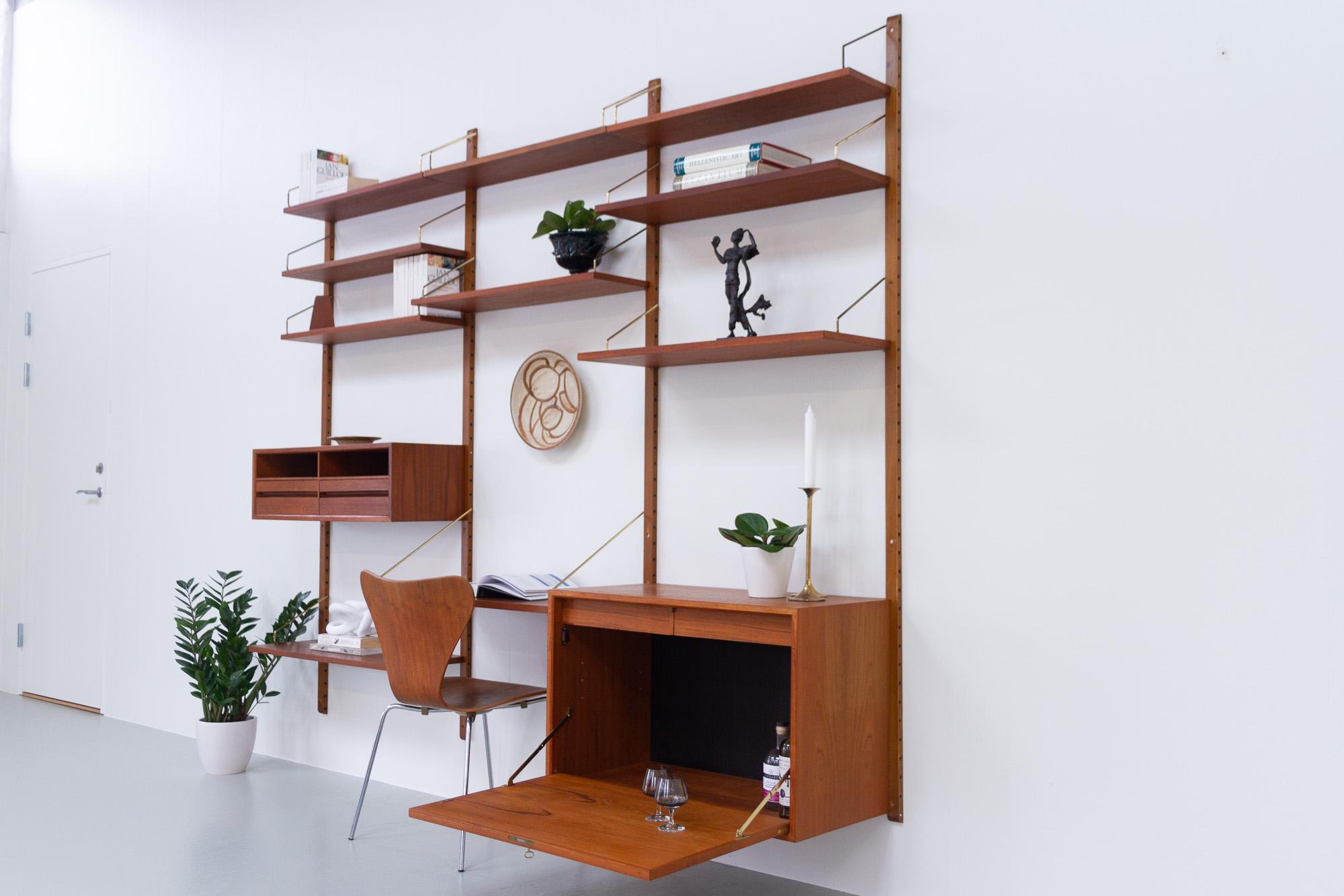 Danish Modern Modular Teak Wall Unit by Poul Cadovius for Cado, 1960s 9