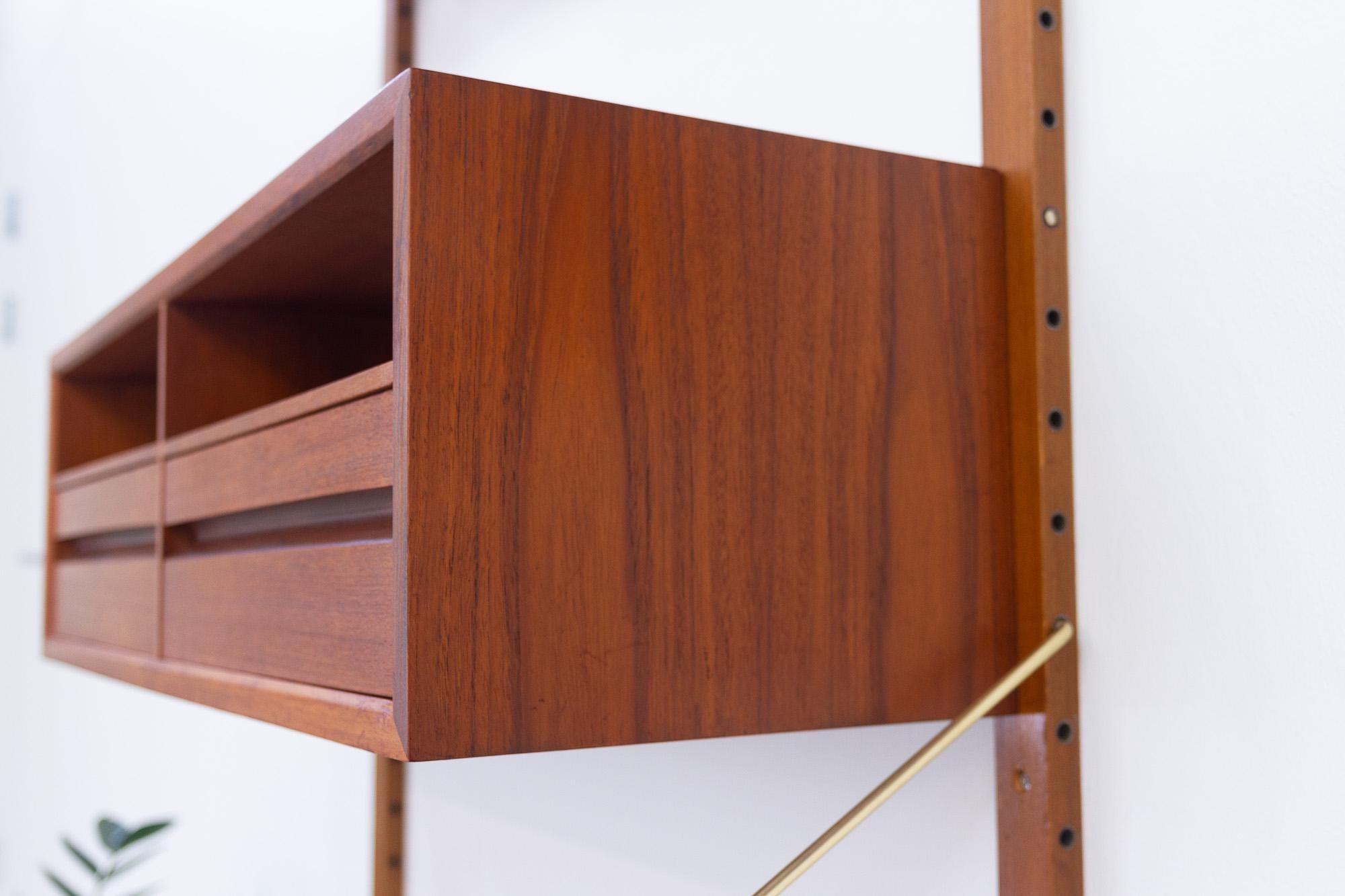 Modularer dänischer Wandschrank aus Teakholz von Poul Cadovius für Cado, 1960er Jahre 12