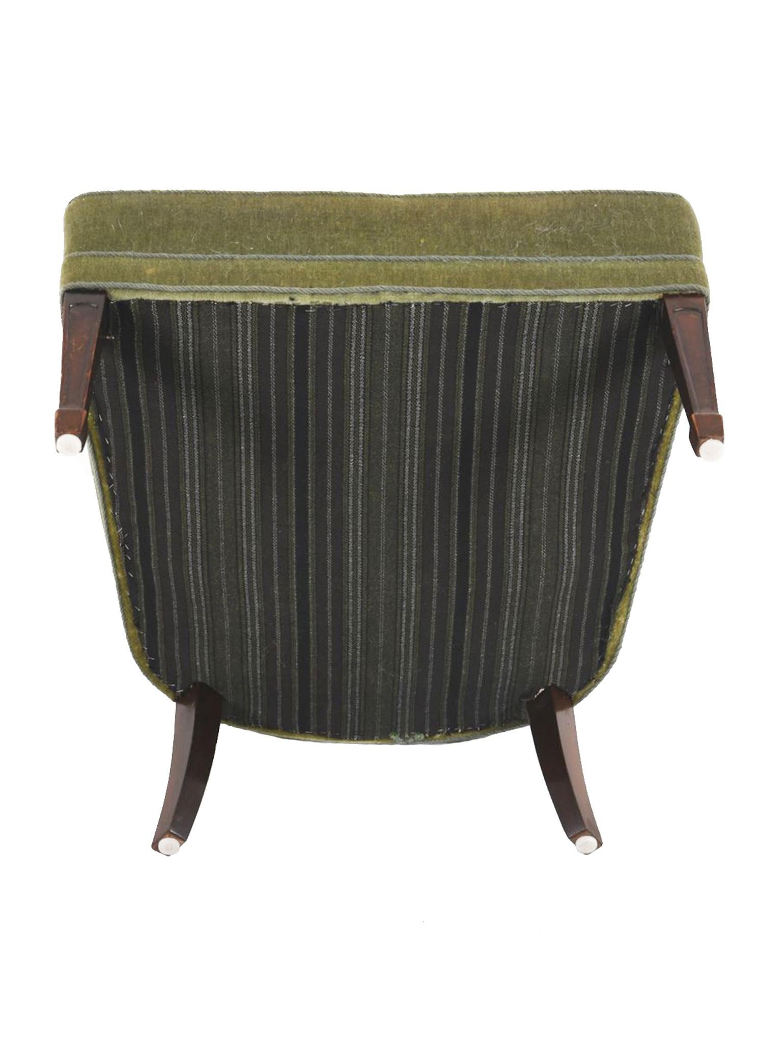 Danish Modern Mohair Wingback Armchair in the Style of Frits Henningsen im Angebot 7