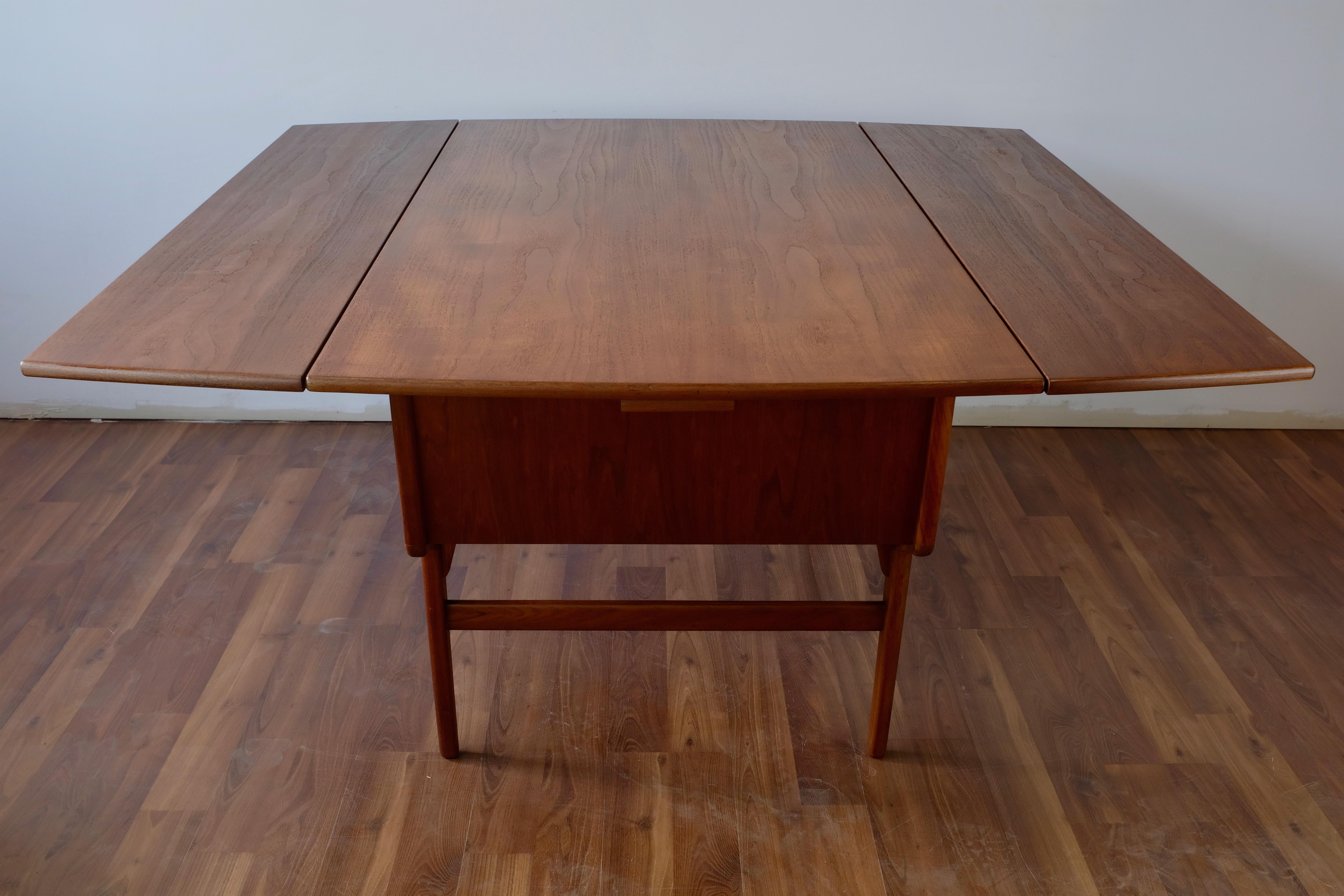C.A. Skov Teak Partner Desk, Conference Table or Dining Table In Excellent Condition In Ottawa, ON