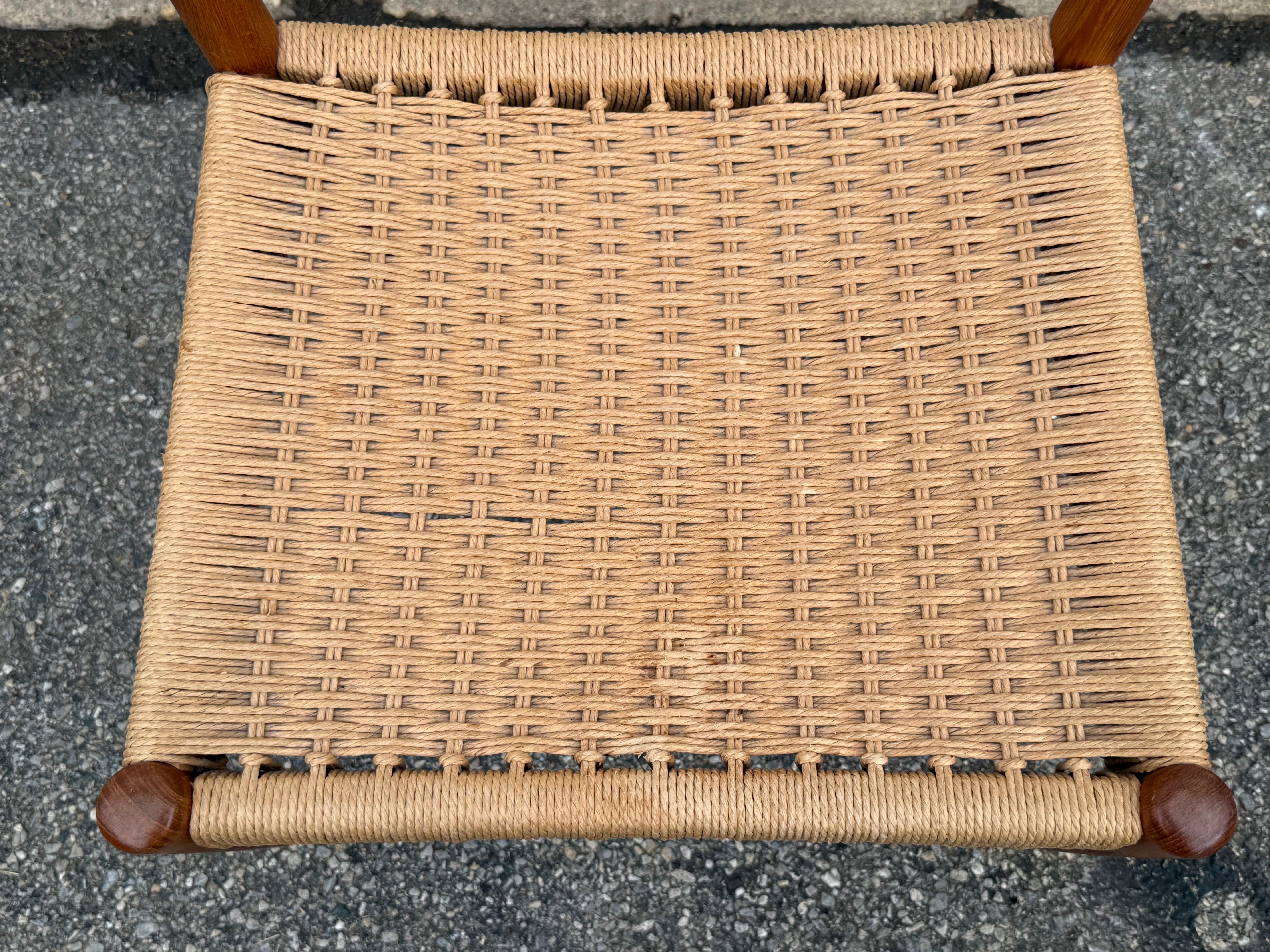 Dänische Moderne Neils Moller Stil Teakholz Papierschnur/Esszimmerstühle  4er-Set im Angebot 6