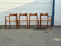 Dänische Moderne Neils Moller Stil Teakholz Papierschnur/Esszimmerstühle  4er-Set