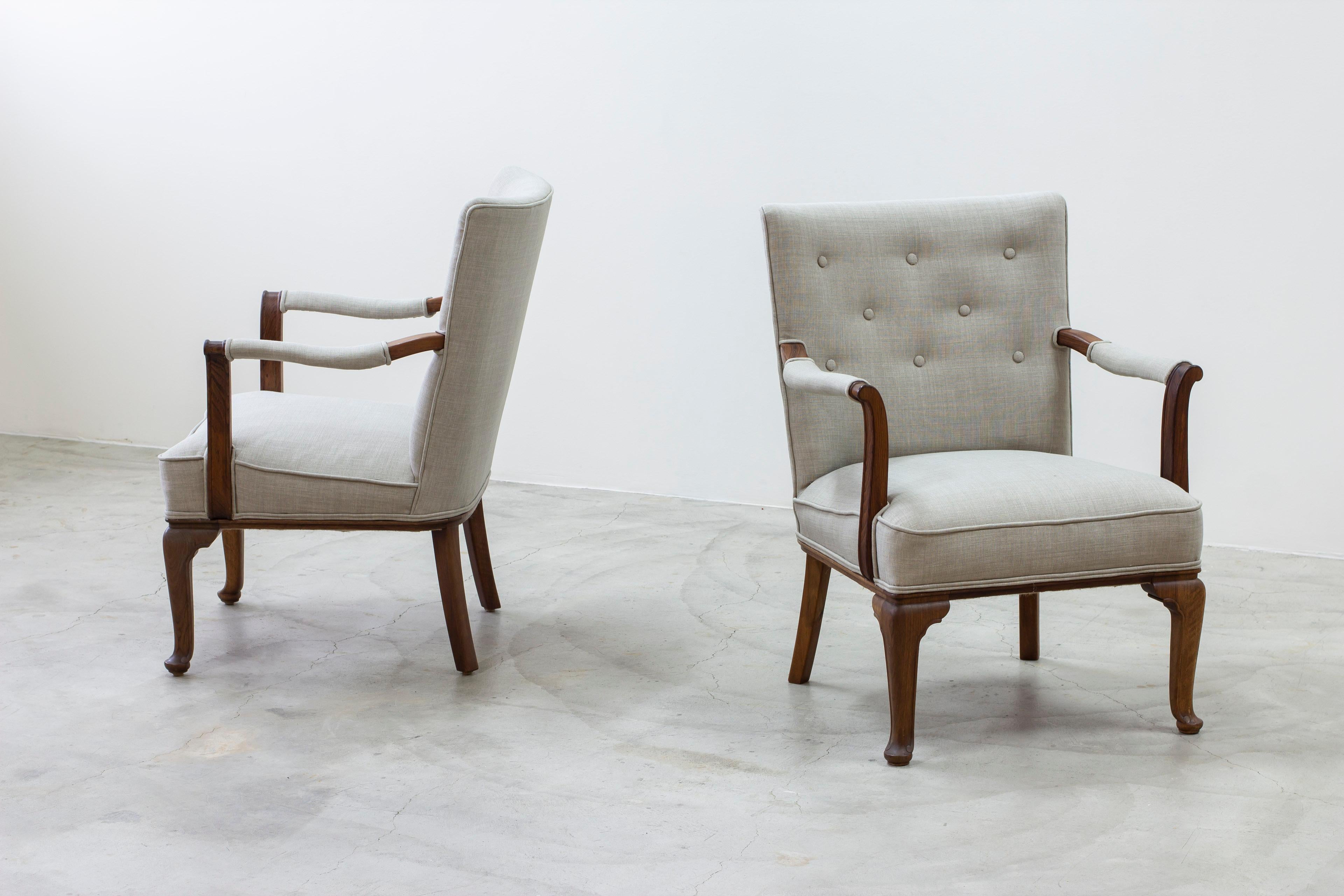 Linen Danish modern/neoclassical Lounge chairs by Lysberg & Hansen, Denmark 1930-40s For Sale