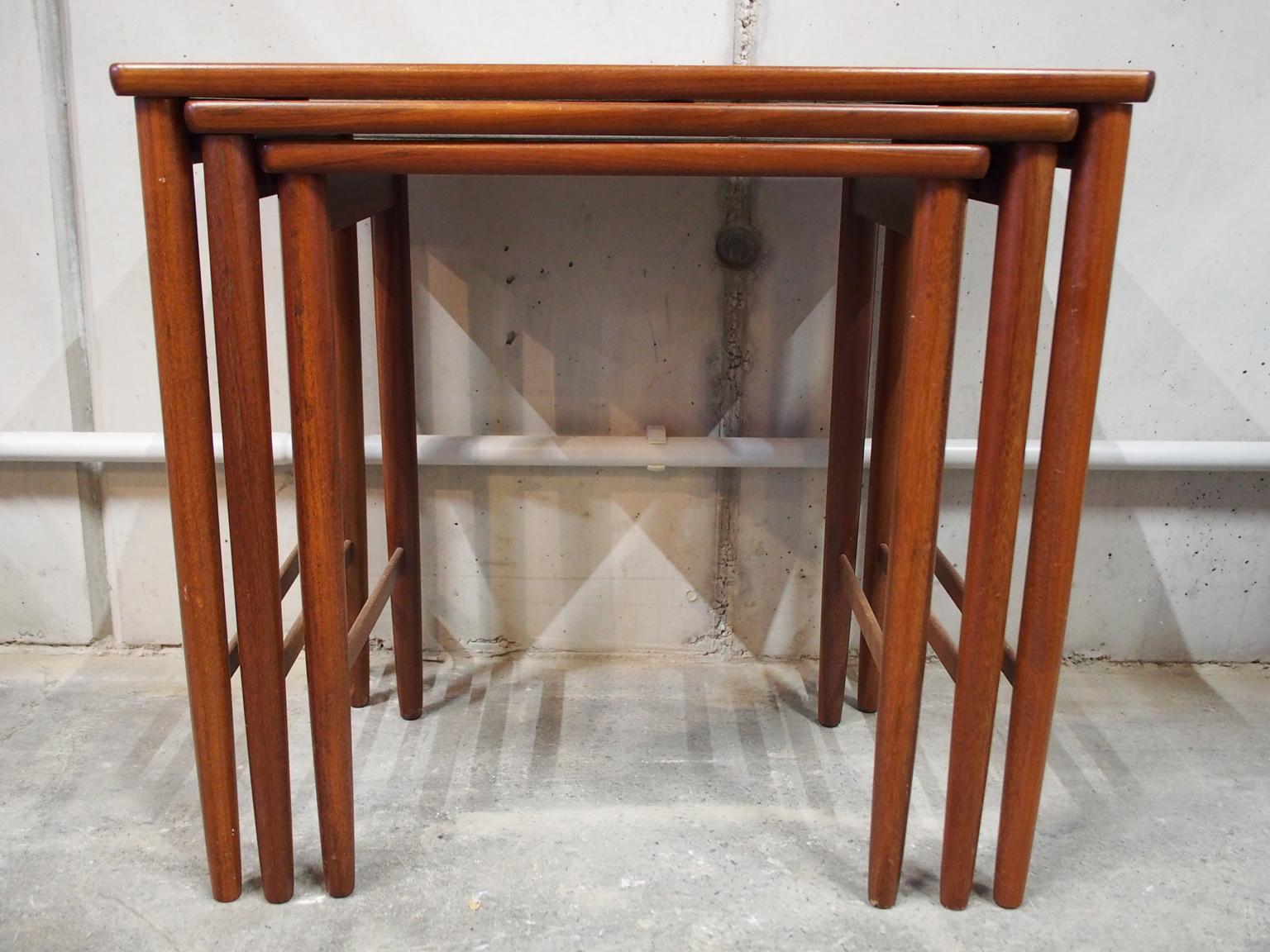 Mid-20th Century Danish Modern Nesting Table, Side Table, Vintage, Opal