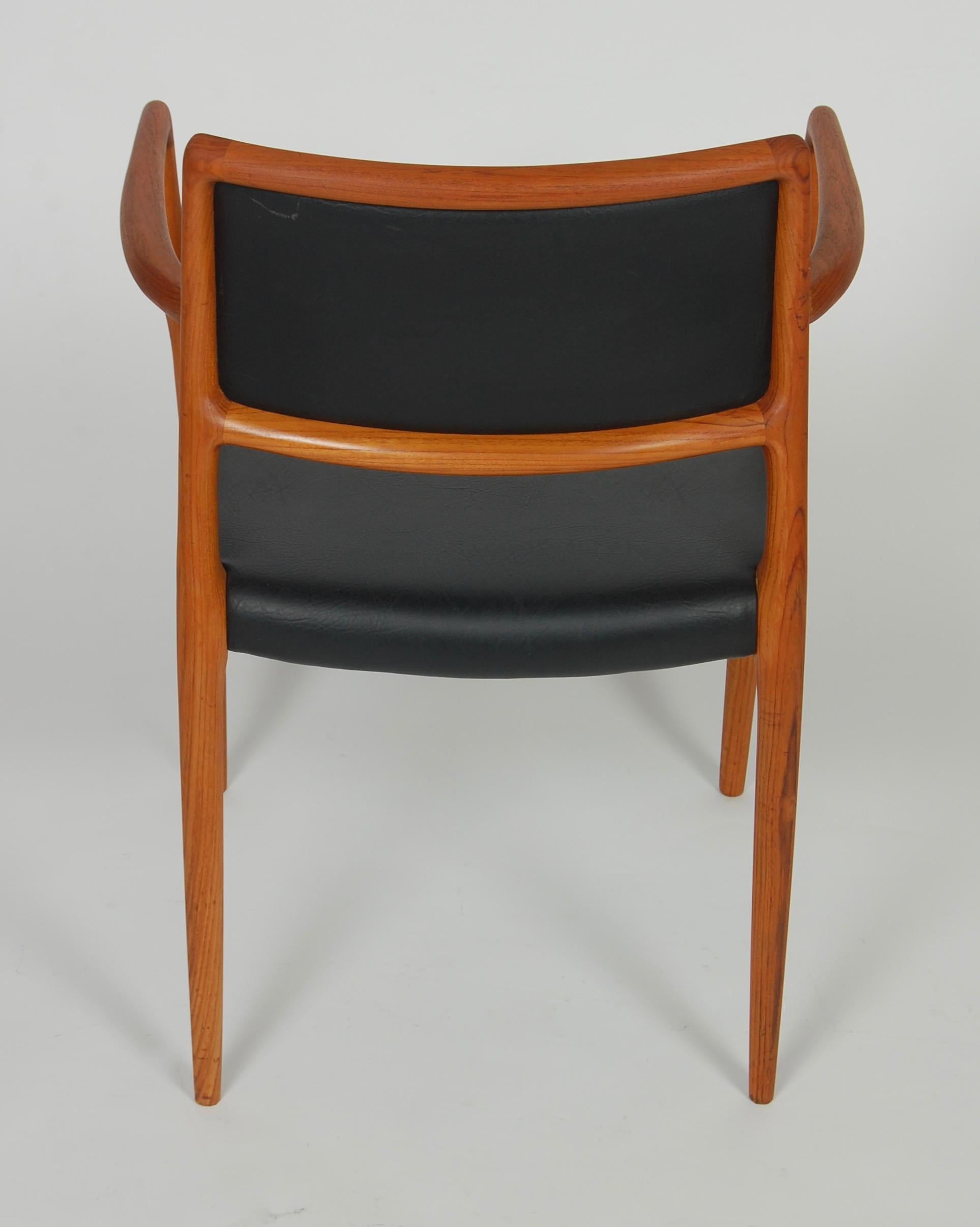 Danish Modern Niels Moller Model 65 Armchair in Teak and Black Leather In Good Condition In San Francisco, CA
