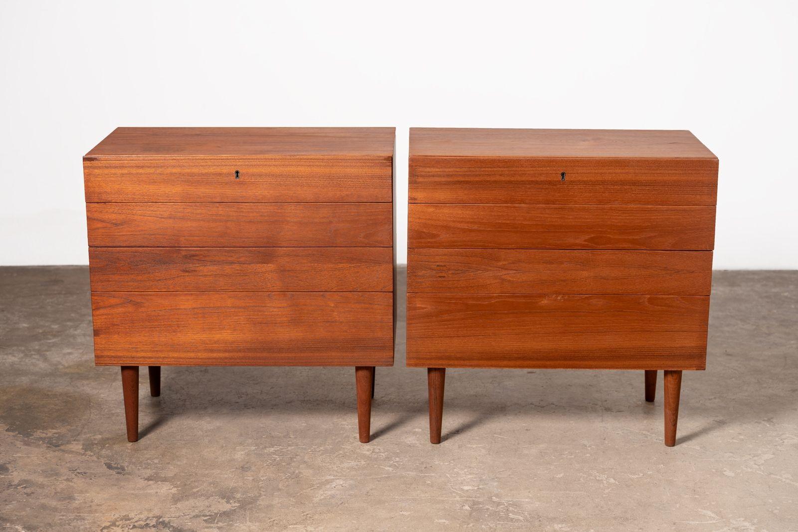 Danish Modern Nightstands by Arne Hovmand Olsen 4-Drawer Cabinets in Teak In Good Condition In Dallas, TX
