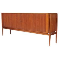 Crédence danoise moderne Nv54 Tambour de Finn Juhl pour Niels Vodder