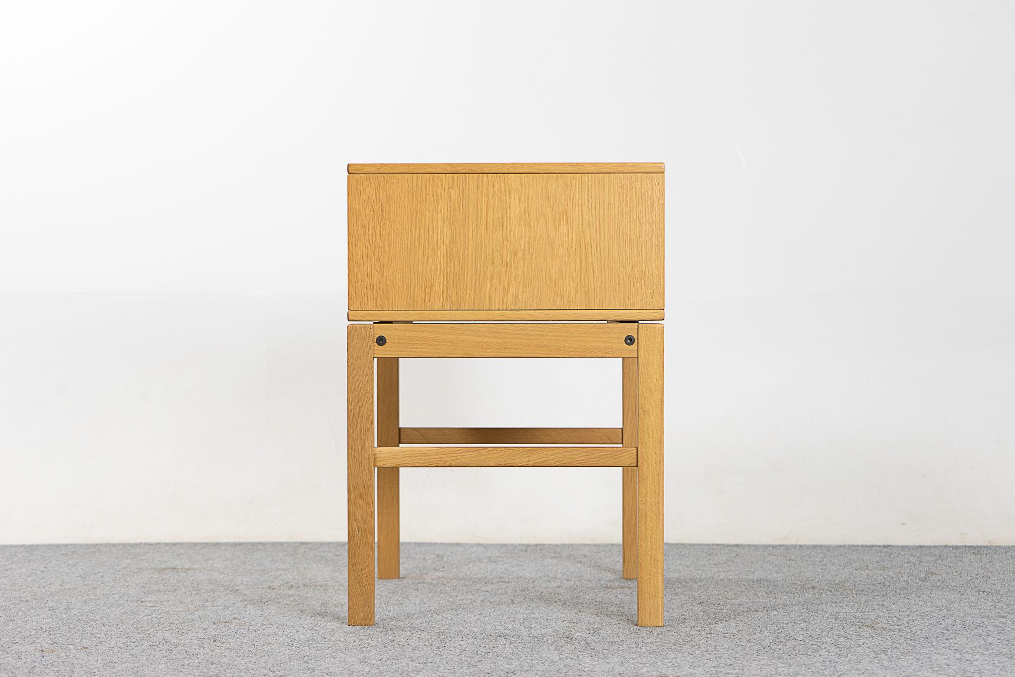 Danish Modern Oak Bedside Table For Sale 3