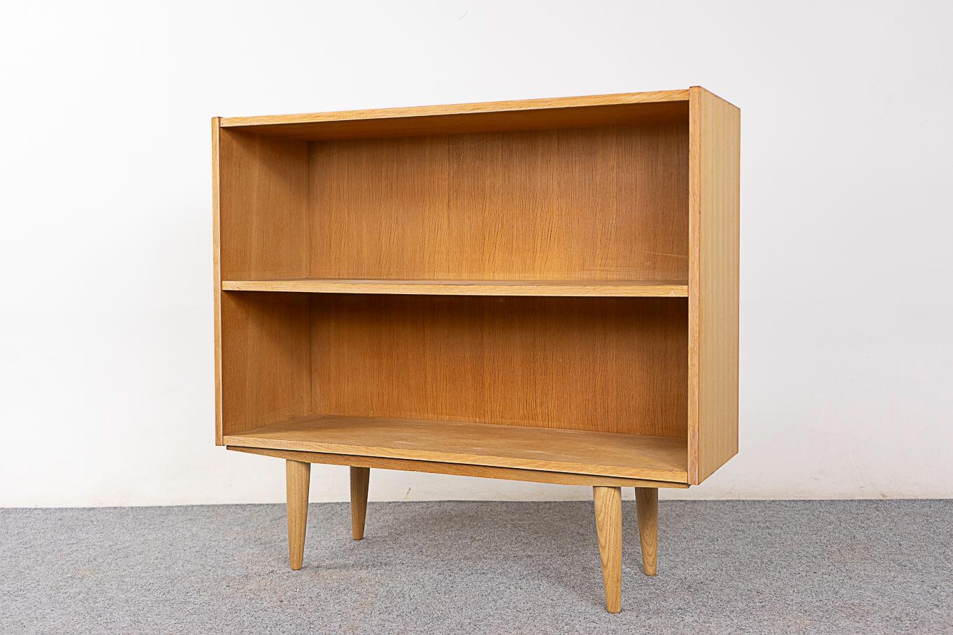 Danish Modern Oak Bookcase For Sale 2