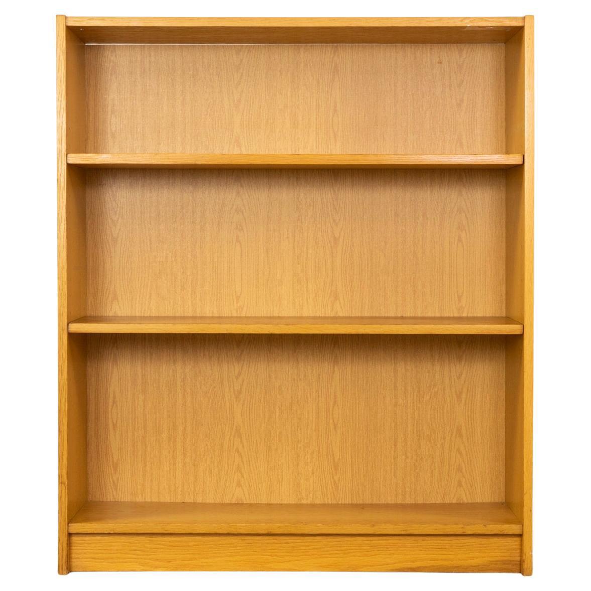 Danish Modern Oak Bücherregal