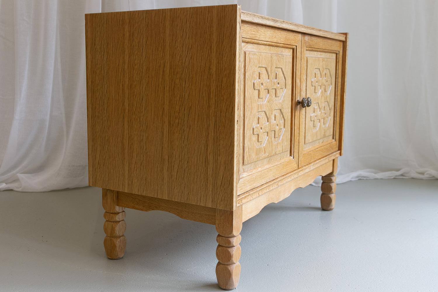 Danish Modern Oak Cabinet by Kjærnulf, 1960s 7