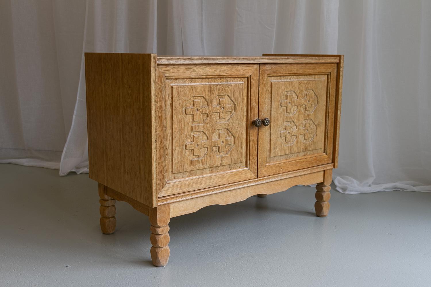 Danish Modern Oak Cabinet by Kjærnulf, 1960s 8