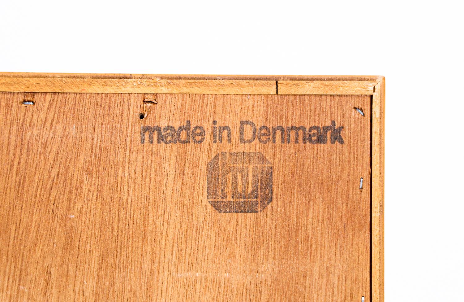 Danish Modern Oak Credenza by Carlo Jensen for Hundevad & Co. 6