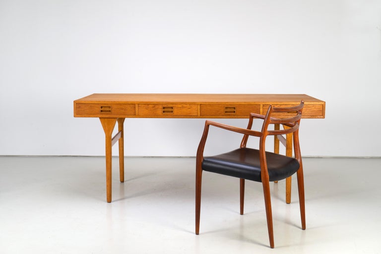 Danish Modern Oak Desk by Nanna Ditzel for Søren Willardsen For Sale 9