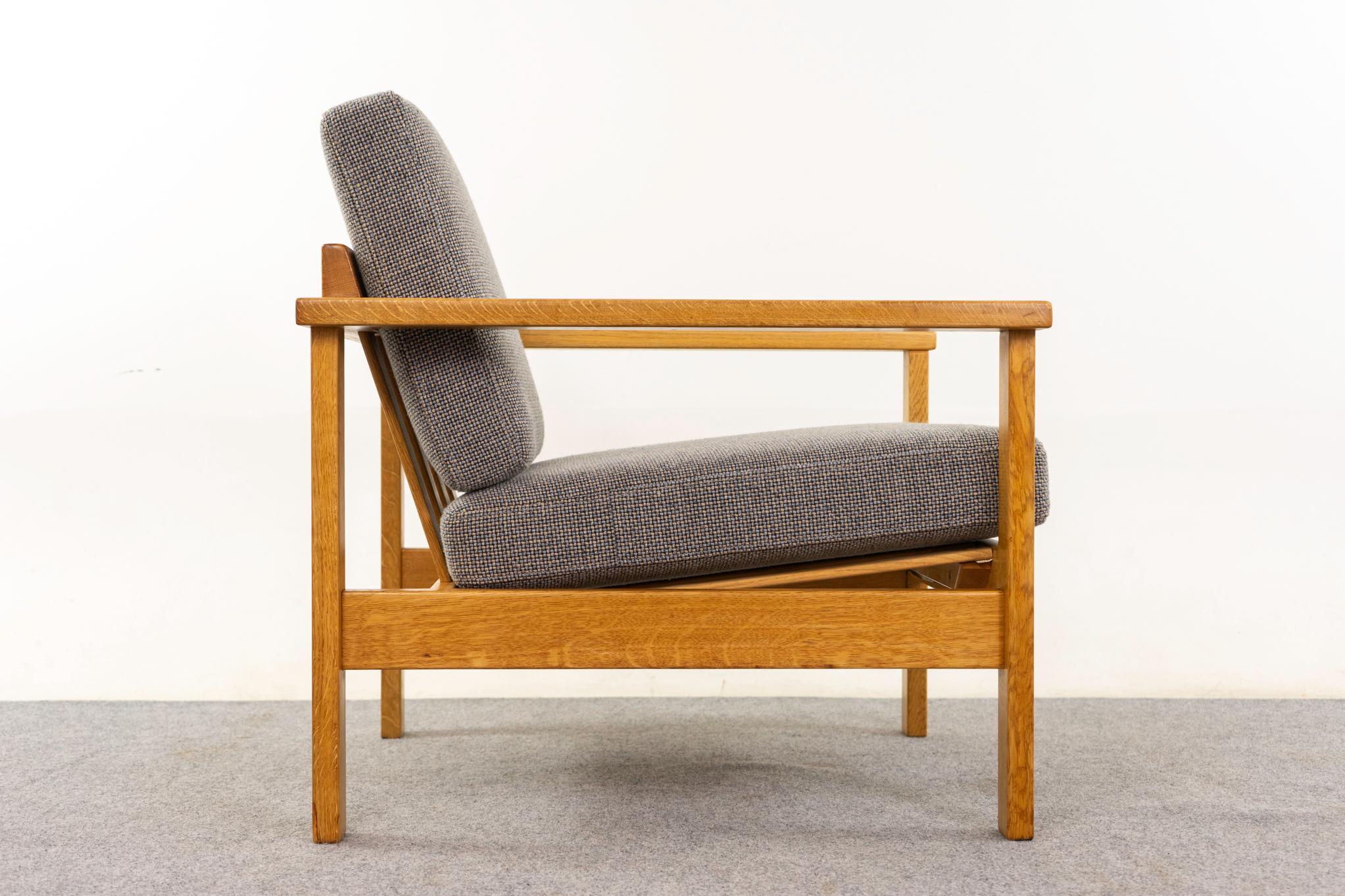 Sillón moderno danés de roble de O.D. Mobler en venta 1