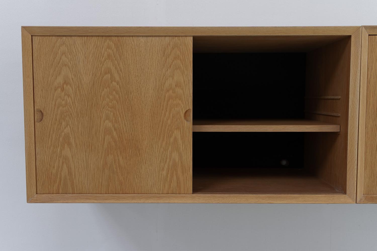 Danish Modern Oak Floating Sideboard by Poul Cadovius for Cado 1960s. For Sale 5
