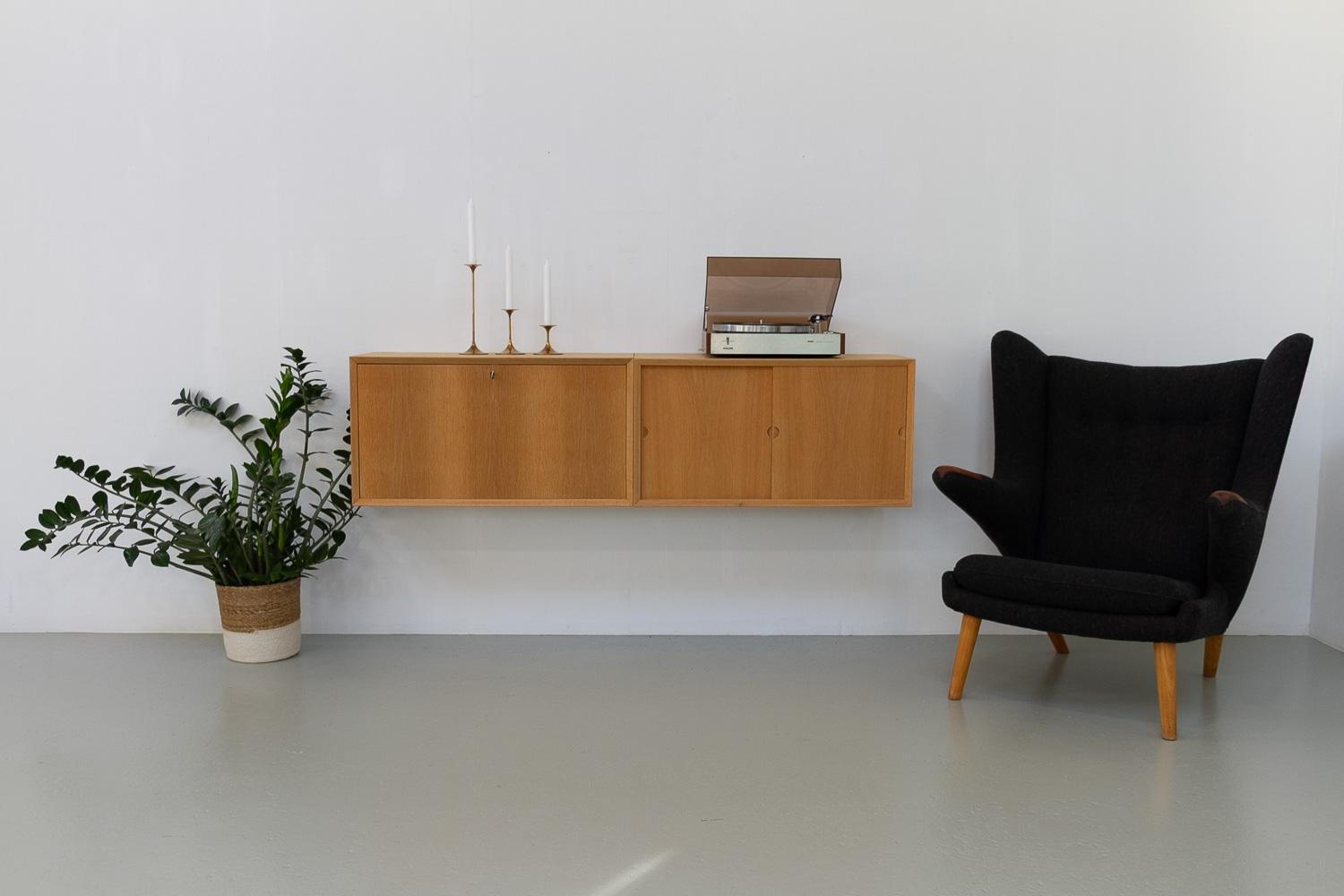 Danish Modern Oak Floating Sideboard by Poul Cadovius for Cado 1960s. For Sale 6