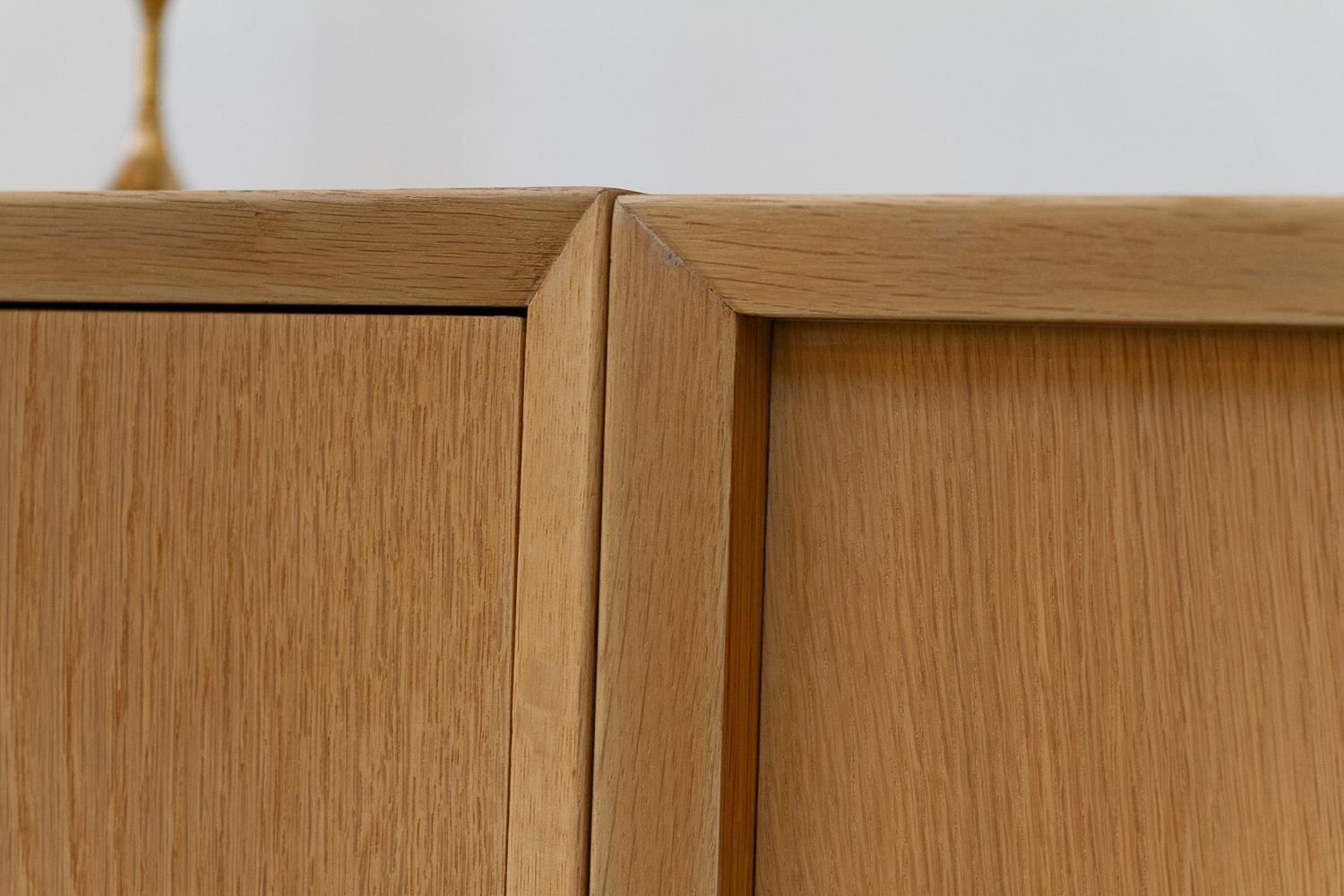 Danish Modern Oak Floating Sideboard by Poul Cadovius for Cado 1960s. For Sale 11